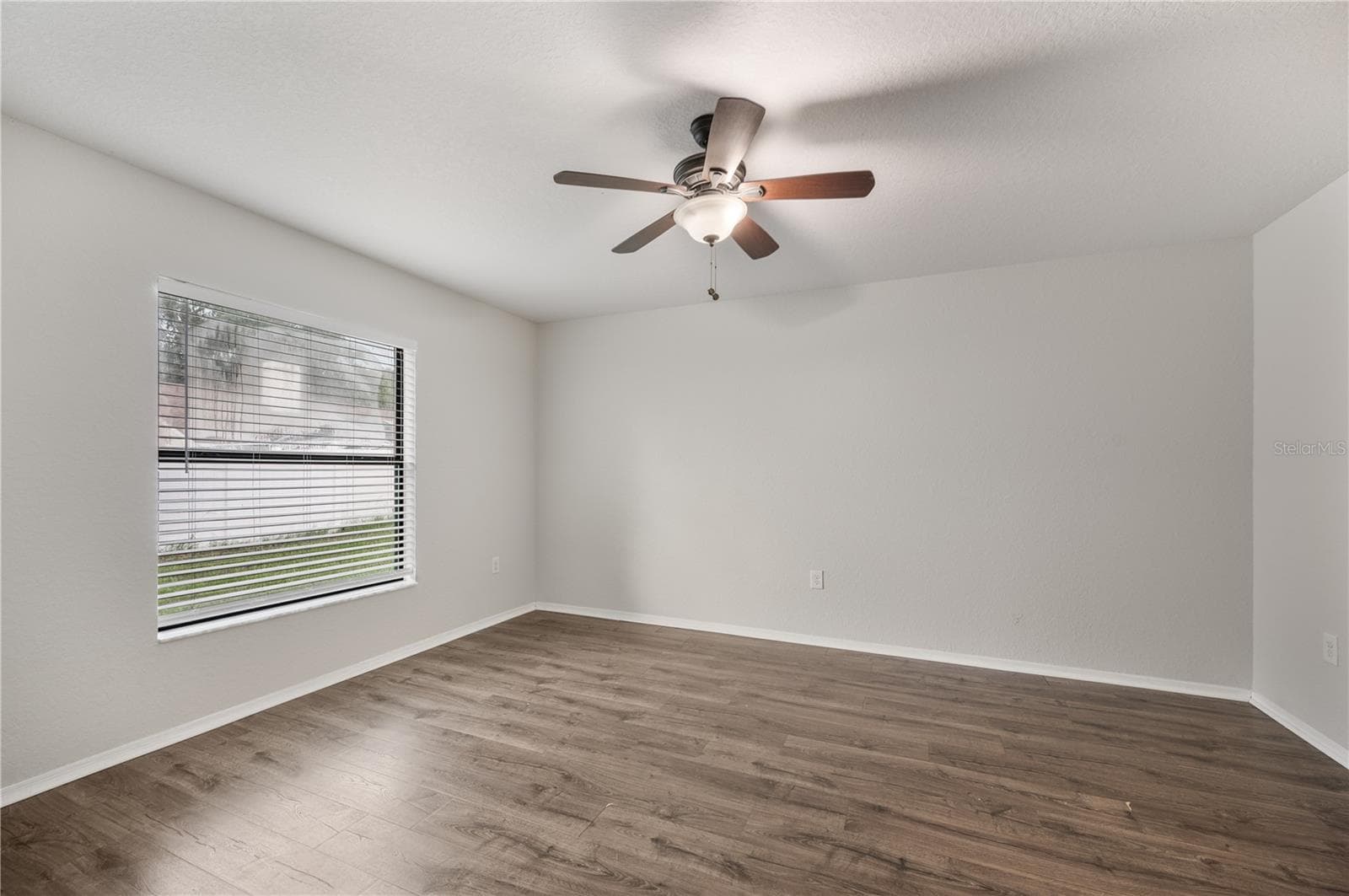 Single Family Residence at 7019 HEATHERBROOK DR, LAKELAND, photo 15 of 39
