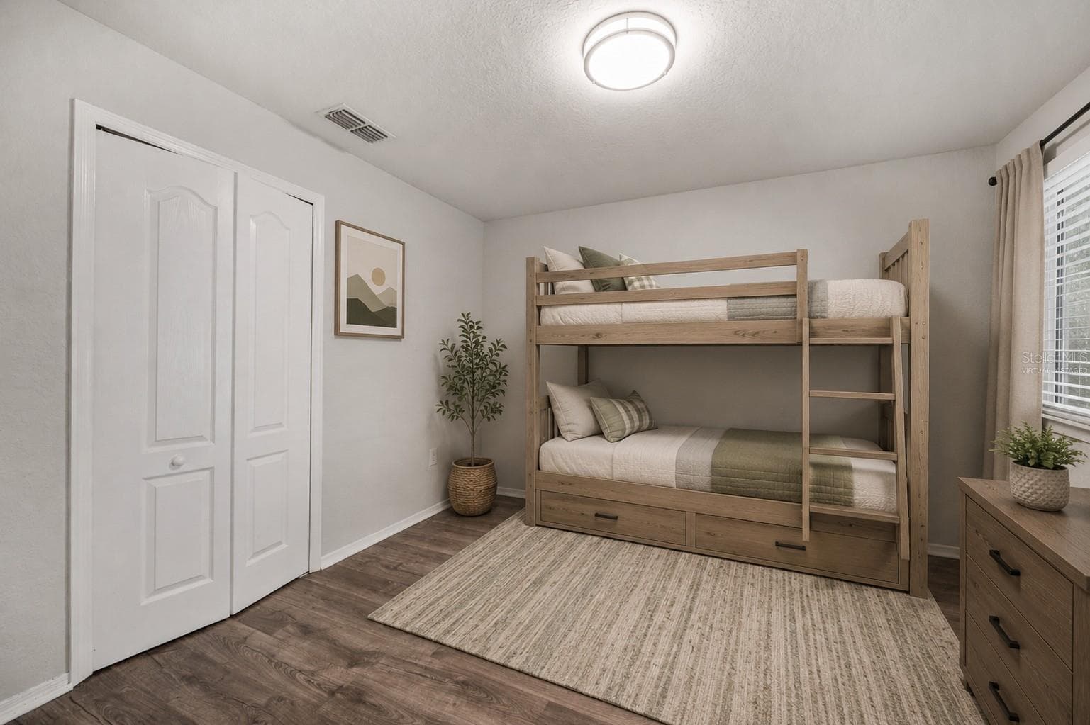 Virtually Staged - 7019 HEATHERBROOK DR, LAKELAND