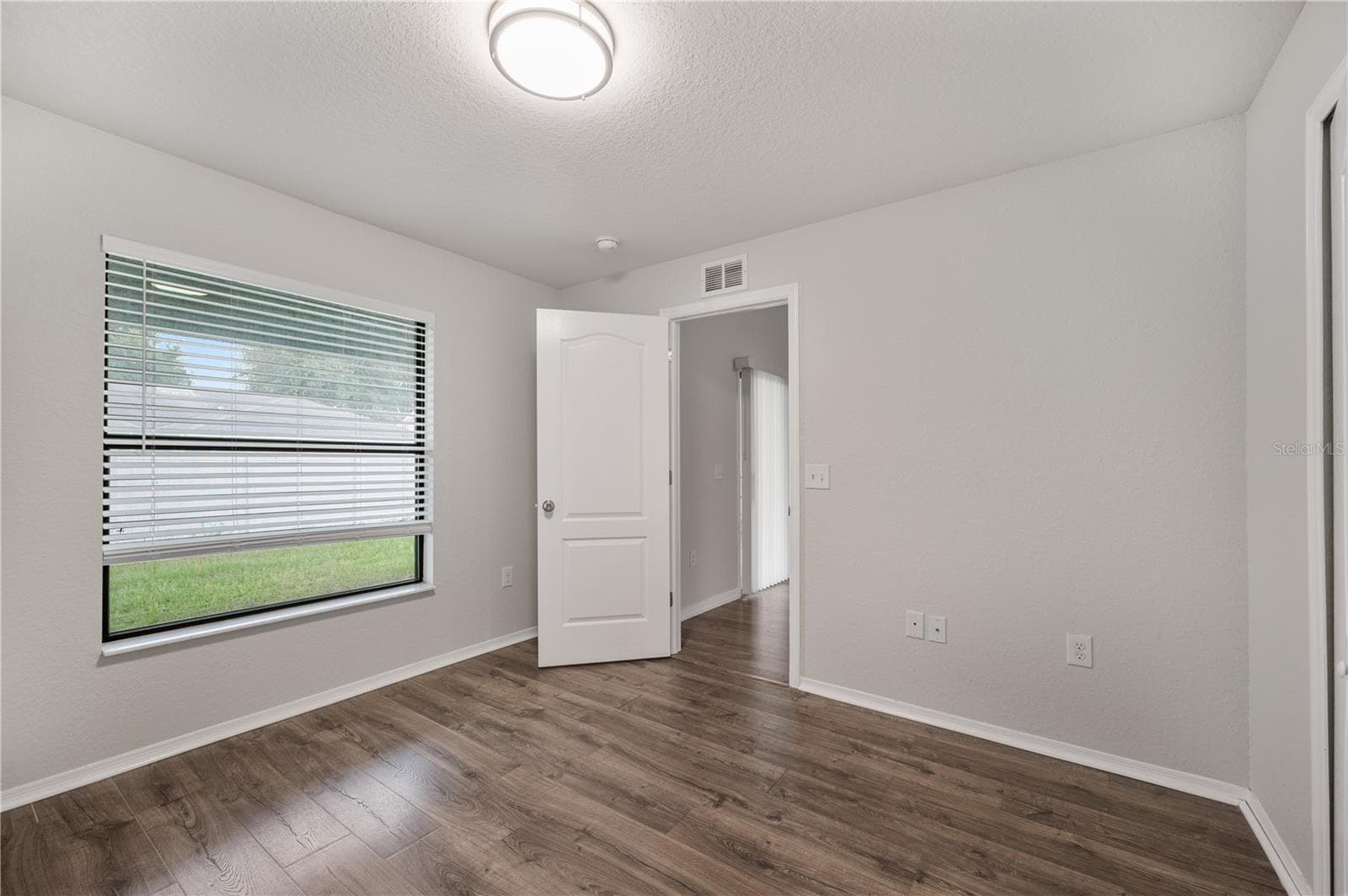 Single Family Residence at 7019 HEATHERBROOK DR, LAKELAND, photo 28 of 39
