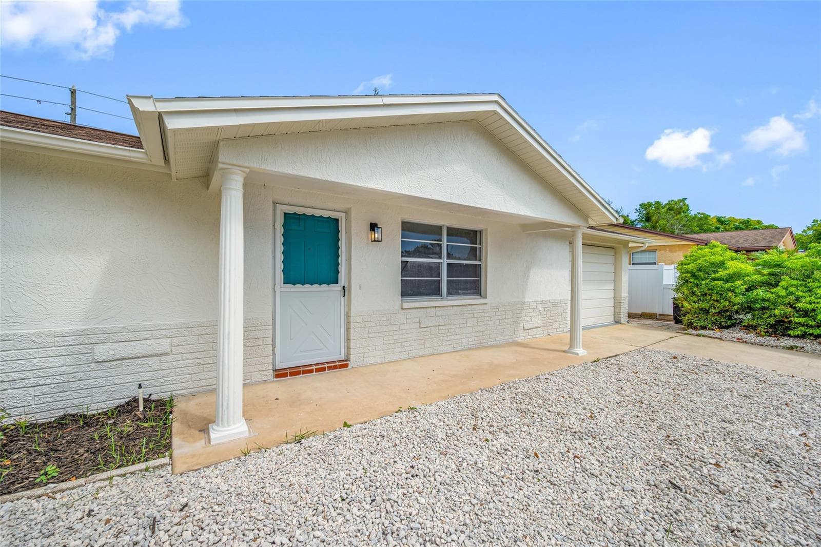 Single Family Residence at 11724 PAIGE DR, PORT RICHEY, photo 2 of 29