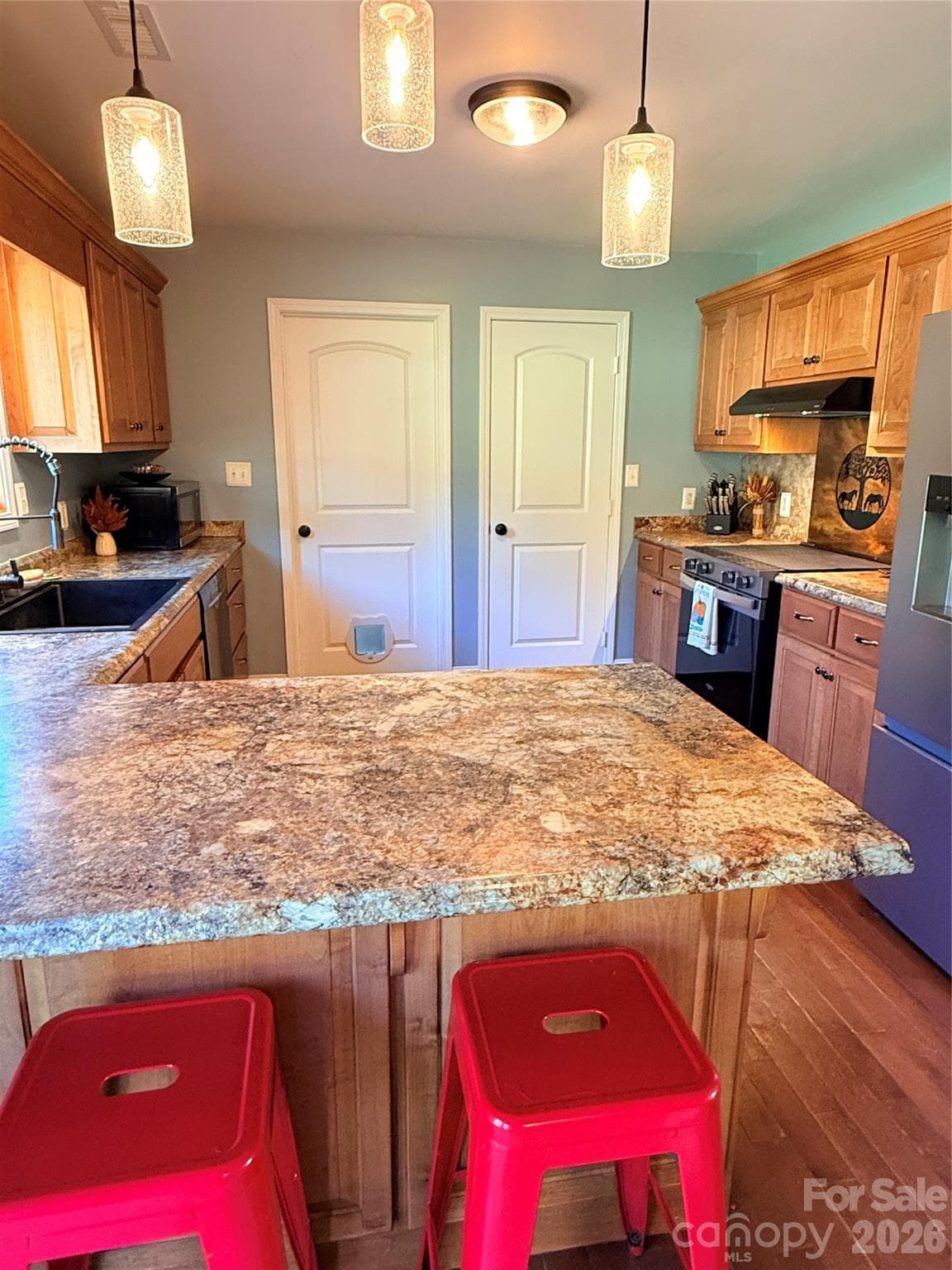 Kitchen - 1091 Bill Collins Road, Columbus