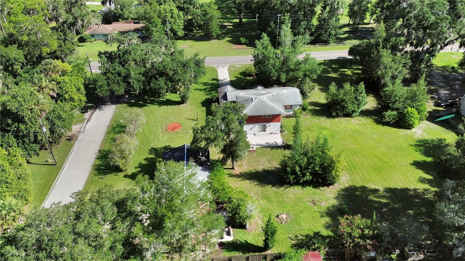 601 GLENWOOD RD