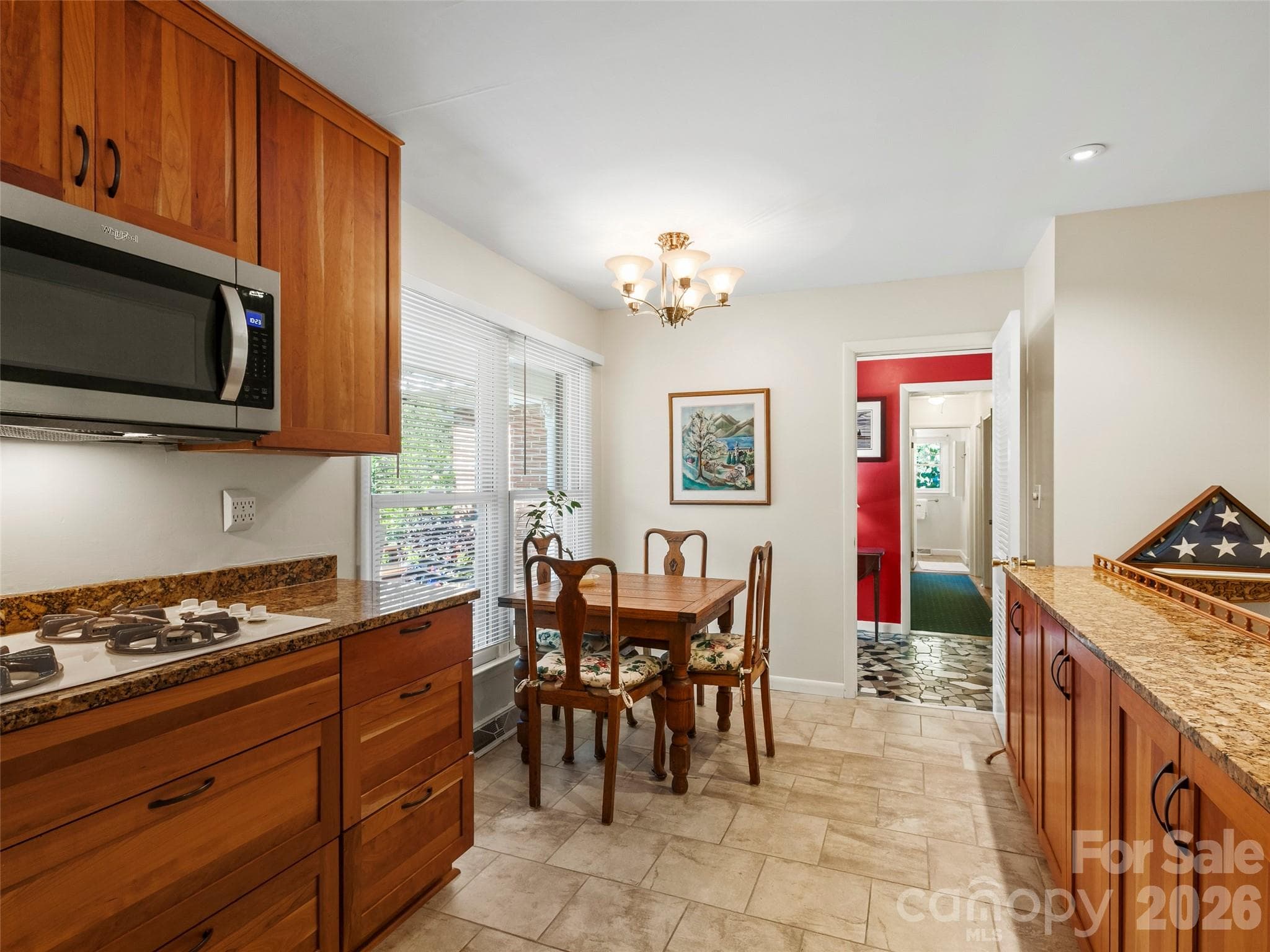 Kitchen and eat-in space - 101 Castlerock Drive, Asheville