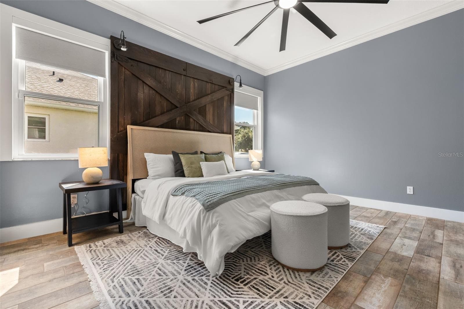 Primary suite with accent feature wall ~ - 5006 RISHLEY RUN WAY, MOUNT DORA