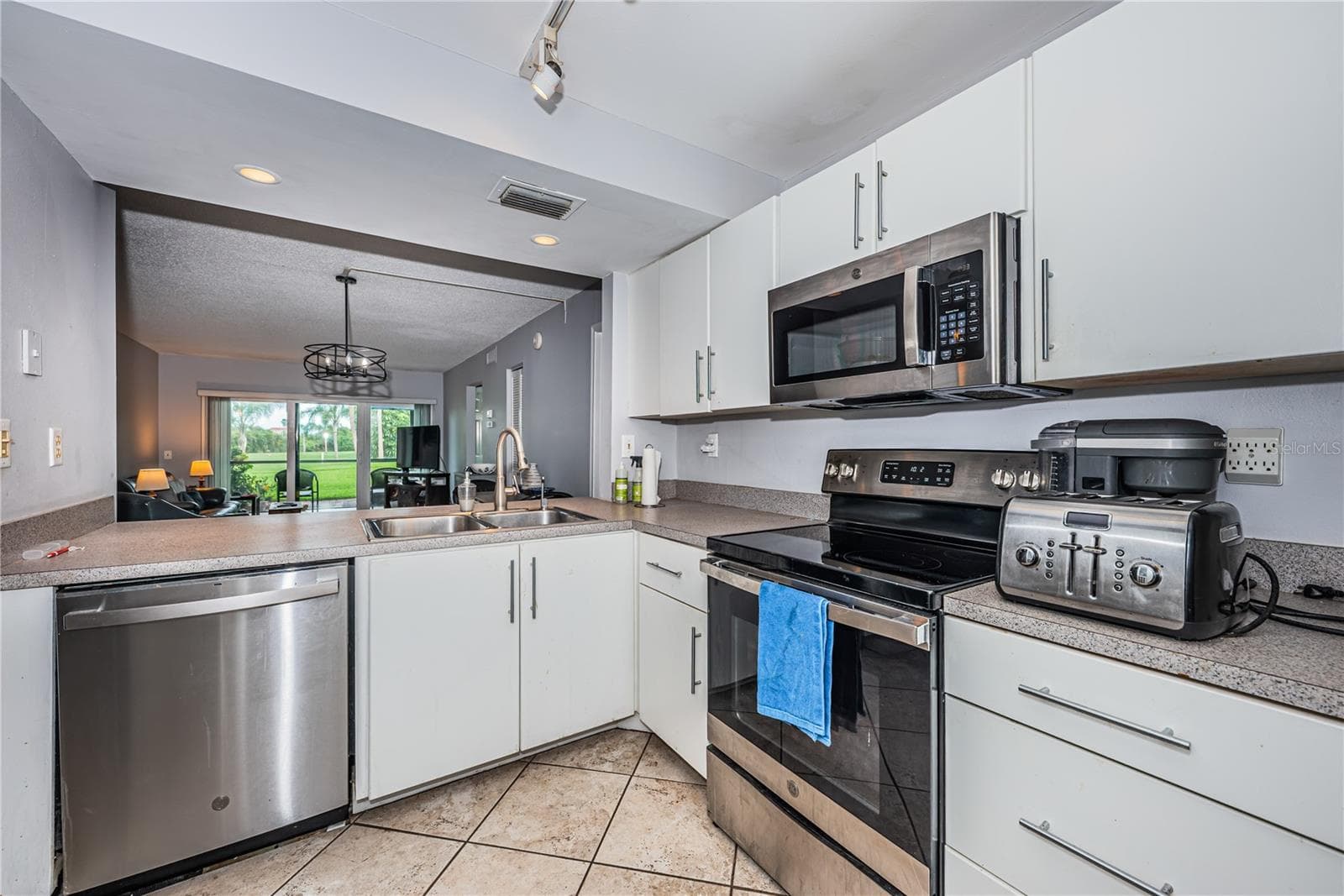 Condominium at 6269 PALMA DEL MAR BLVD S #112, ST PETERSBURG, photo 4 of 37