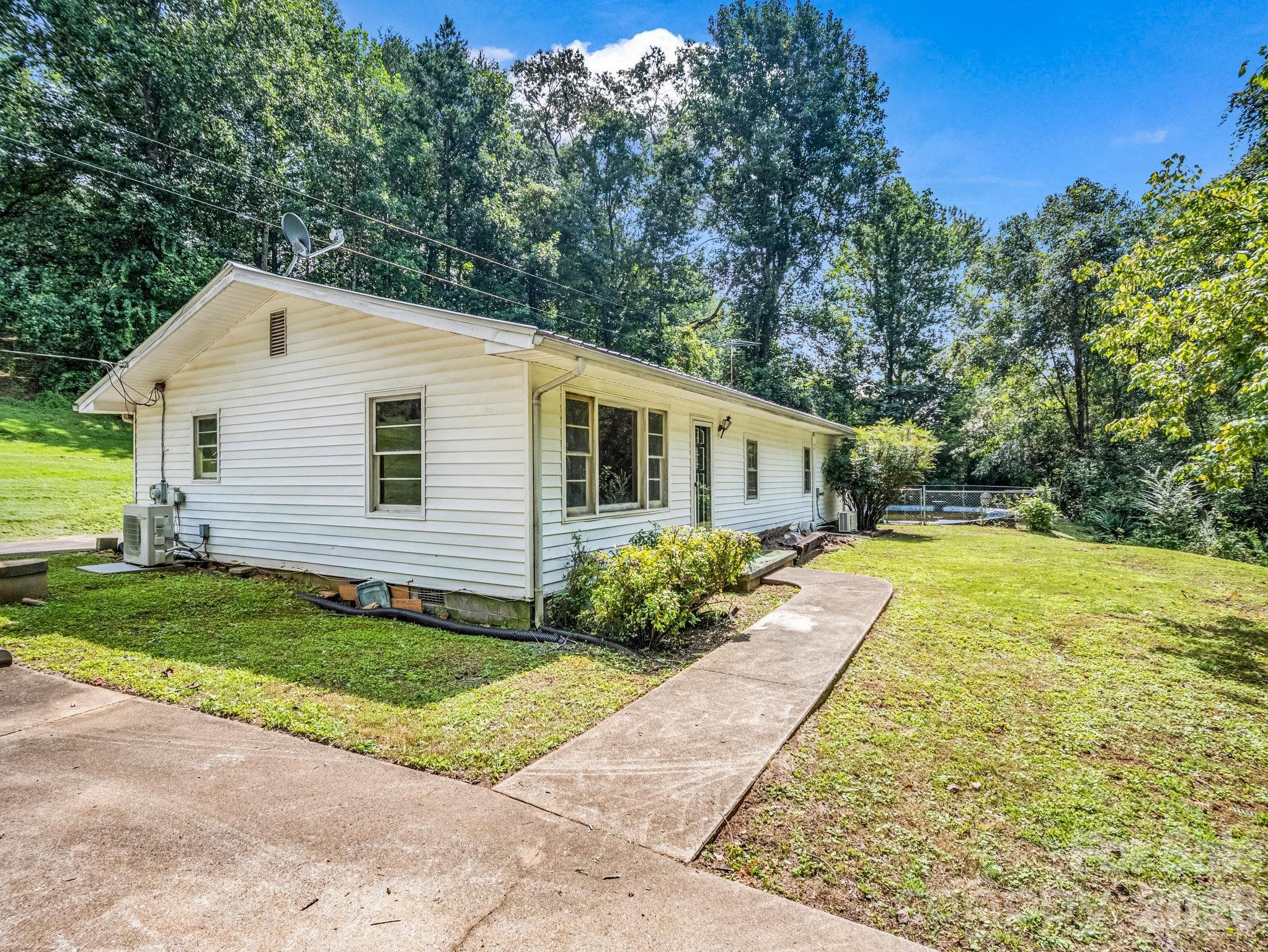 Single Family Residence at 2957 NC Highway 226 Highway, Bostic, photo 3 of 30