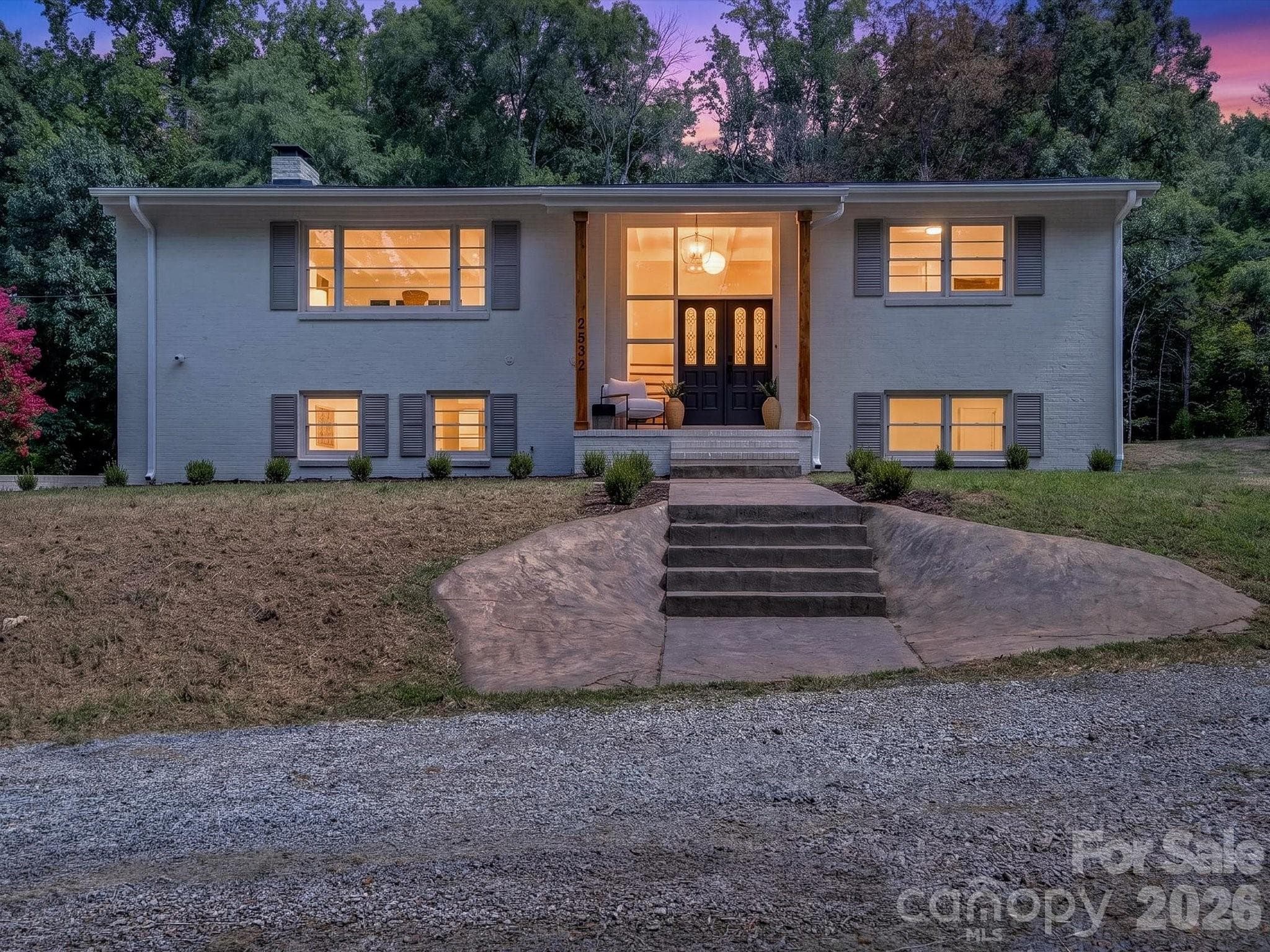 Single Family Residence at 2532 Sam Newell Road, Matthews, photo 2 of 44