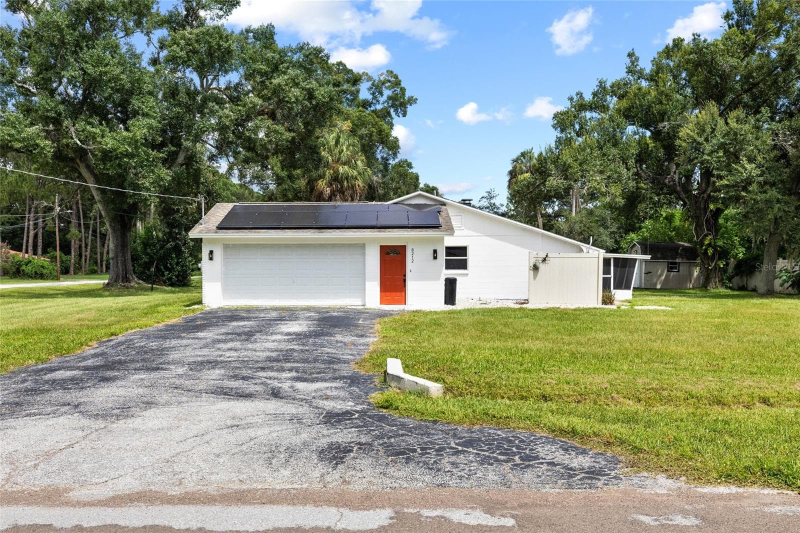 Single Family Residence at 8212 SUNNY VALE PL, TAMPA, photo 6 of 59