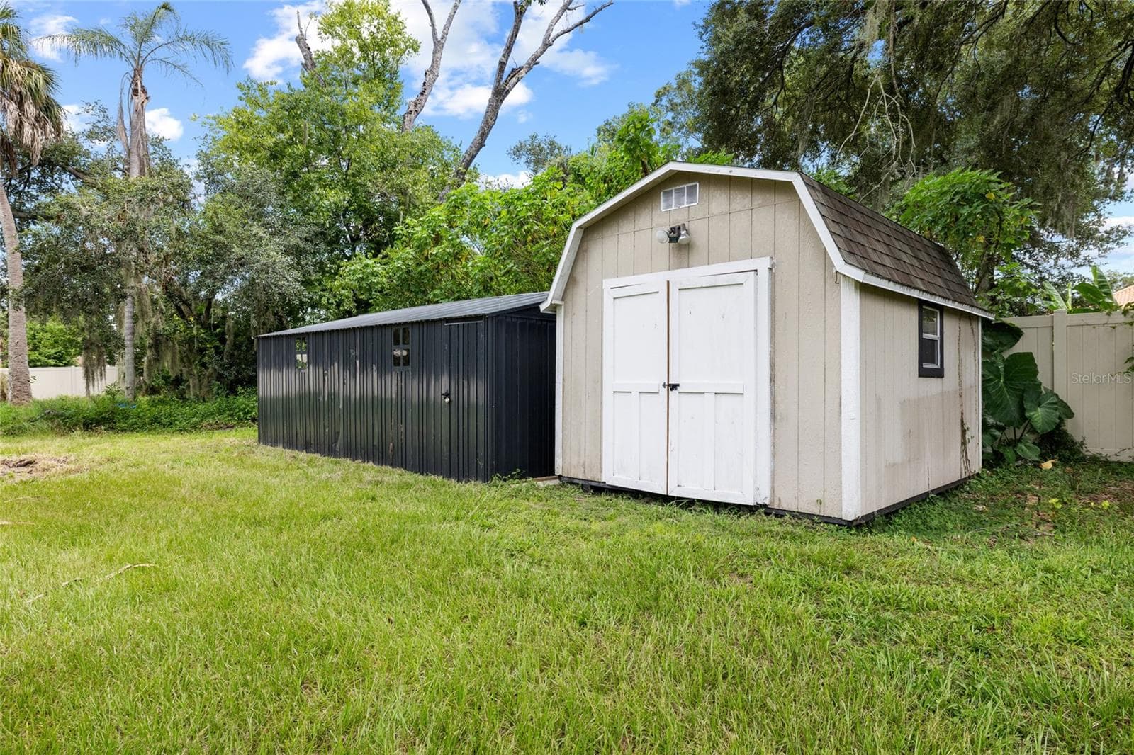 Single Family Residence at 8212 SUNNY VALE PL, TAMPA, photo 45 of 59