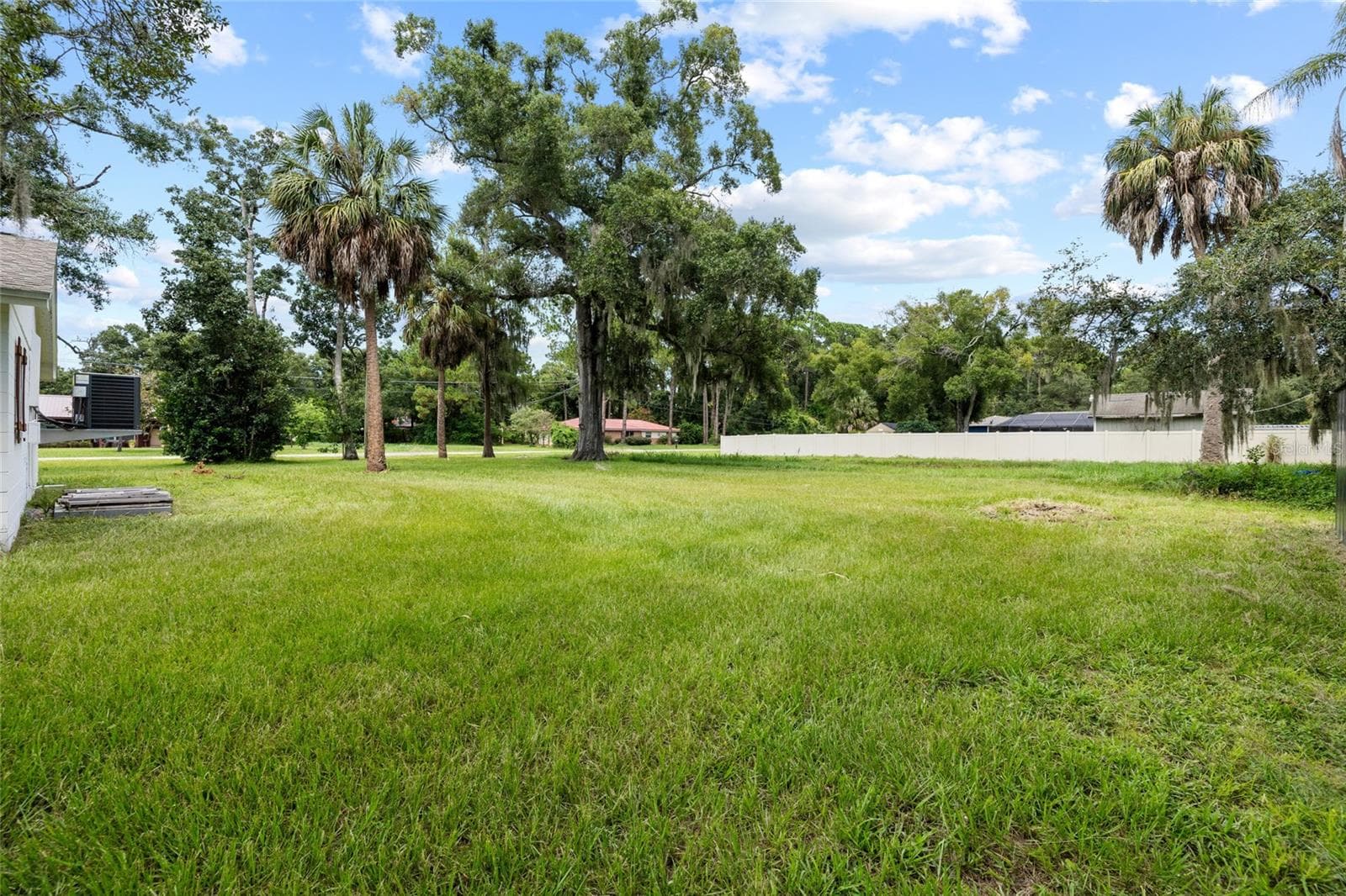 Single Family Residence at 8212 SUNNY VALE PL, TAMPA, photo 46 of 59