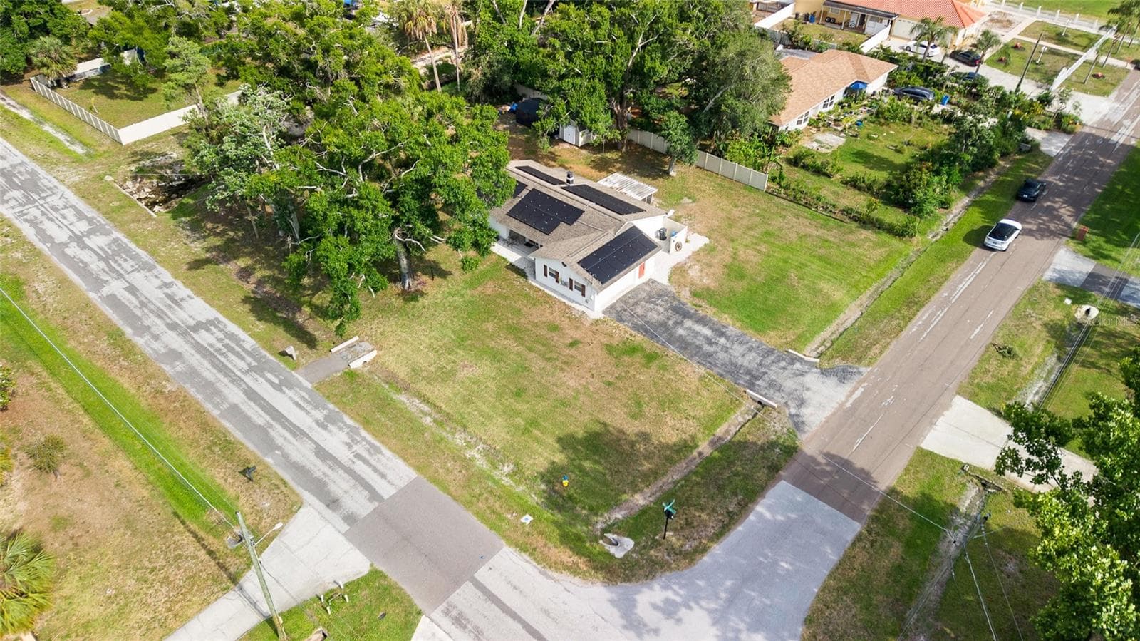 Single Family Residence at 8212 SUNNY VALE PL, TAMPA, photo 53 of 59