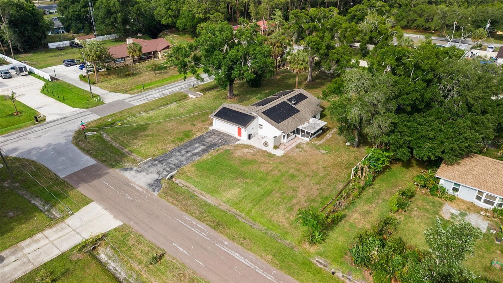 Single Family Residence at 8212 SUNNY VALE PL, TAMPA, photo 54 of 59