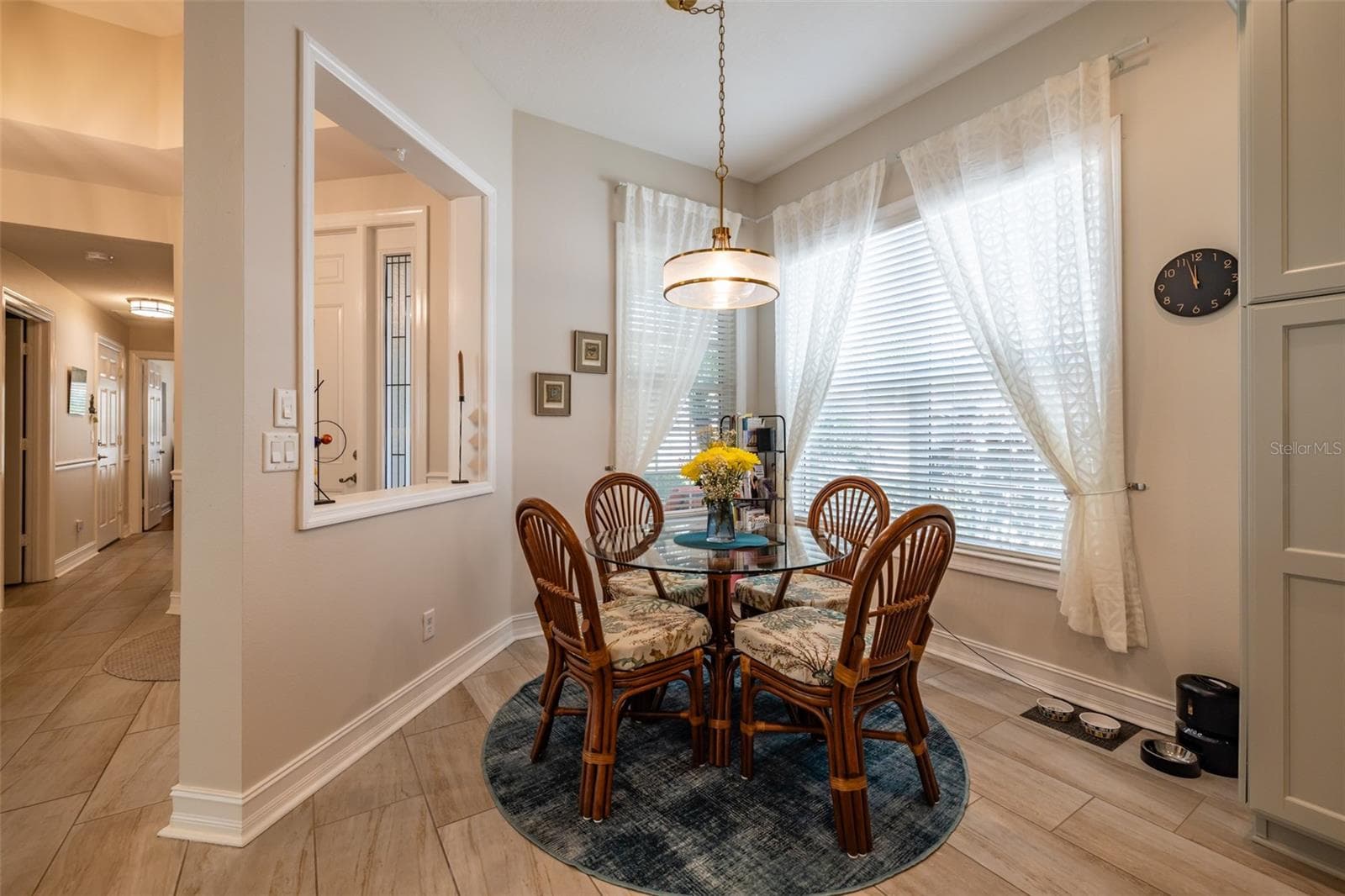 Single Family Residence at 15818 COBBLE MILL DR, WIMAUMA, photo 11 of 97