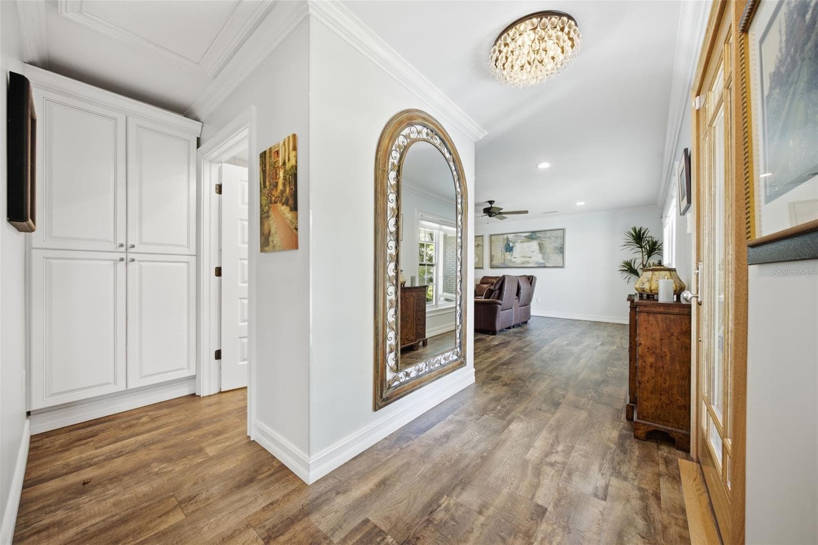 Single Family Residence at 10715 CARROLLWOOD DR, TAMPA, photo 21 of 52