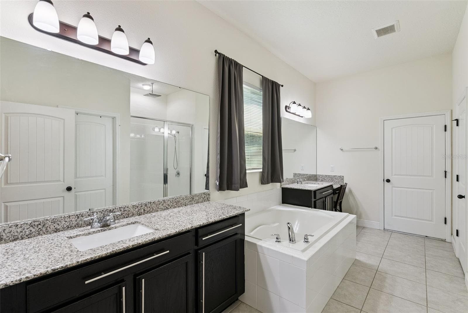 Single Family Residence at 659 RED HAVEN LN, OVIEDO, photo 19 of 54
