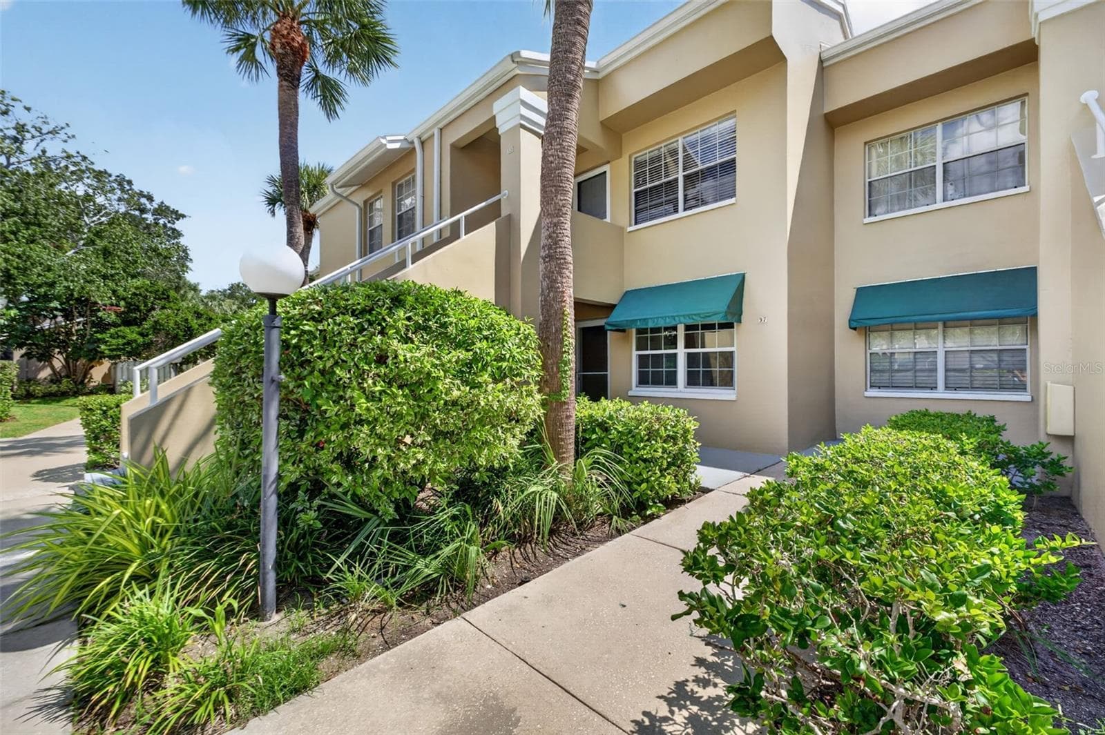 Condominium at 10811 INDIAN HILLS CT #37, SEMINOLE, photo 3 of 45