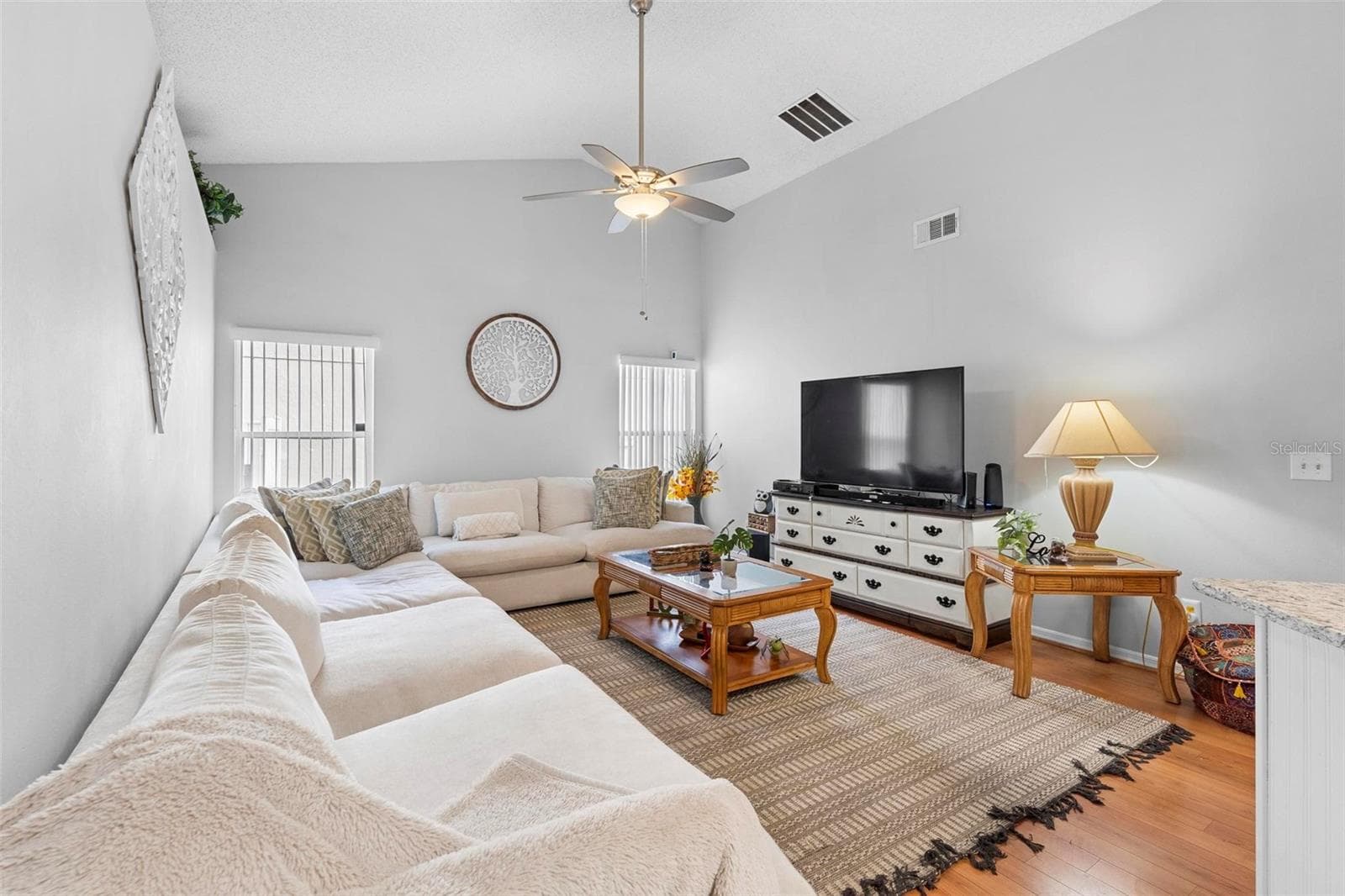 Single Family Residence at 12512 TILLINGHAM CT, ORLANDO, photo 4 of 41