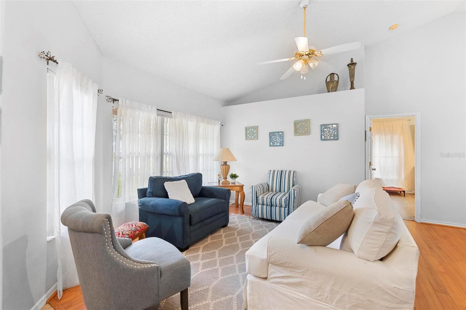 Single Family Residence at 12512 TILLINGHAM CT, ORLANDO, photo 15 of 41