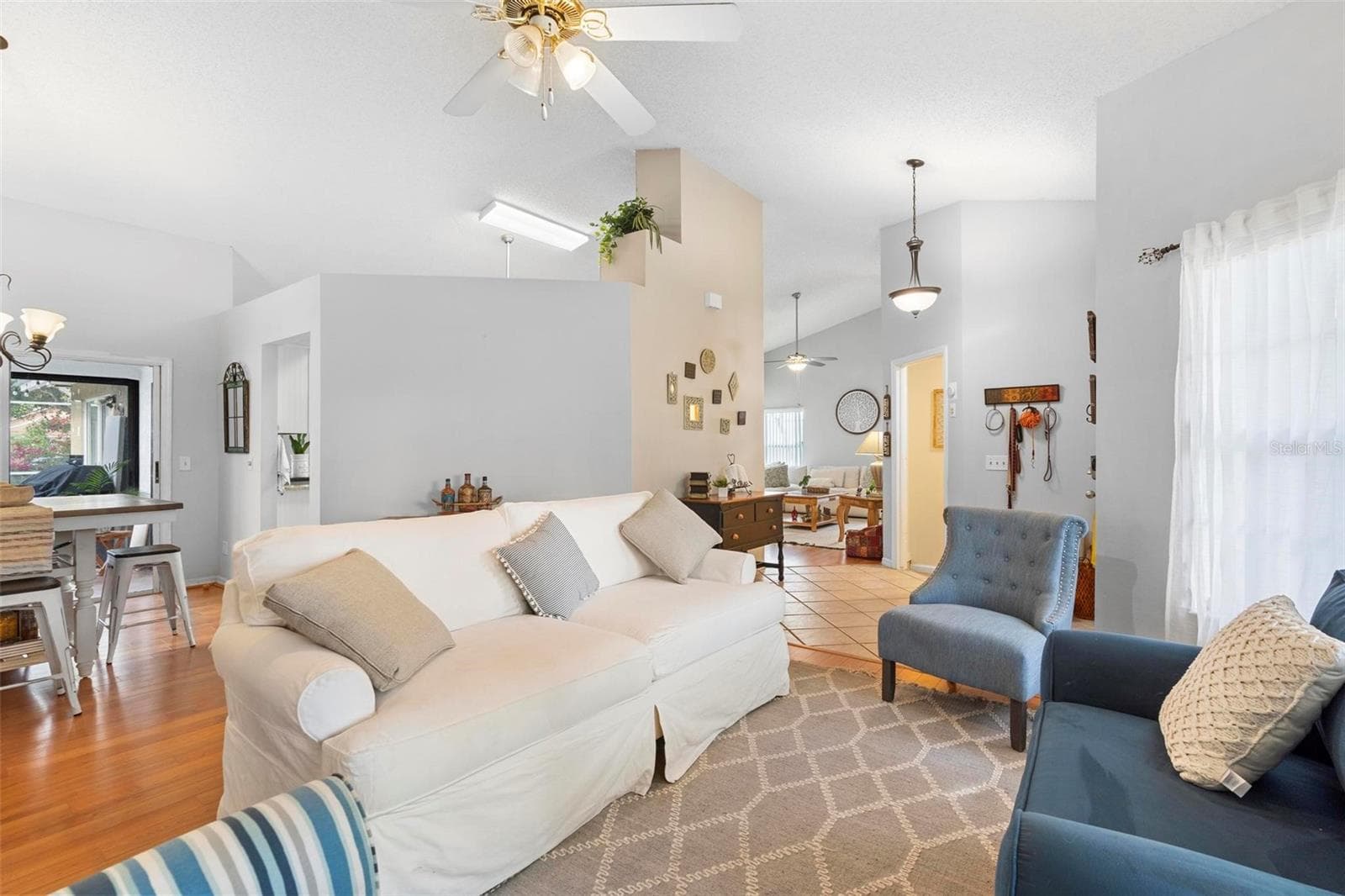 Single Family Residence at 12512 TILLINGHAM CT, ORLANDO, photo 16 of 41