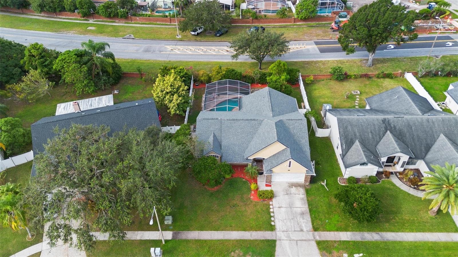 Single Family Residence at 12512 TILLINGHAM CT, ORLANDO, photo 38 of 41