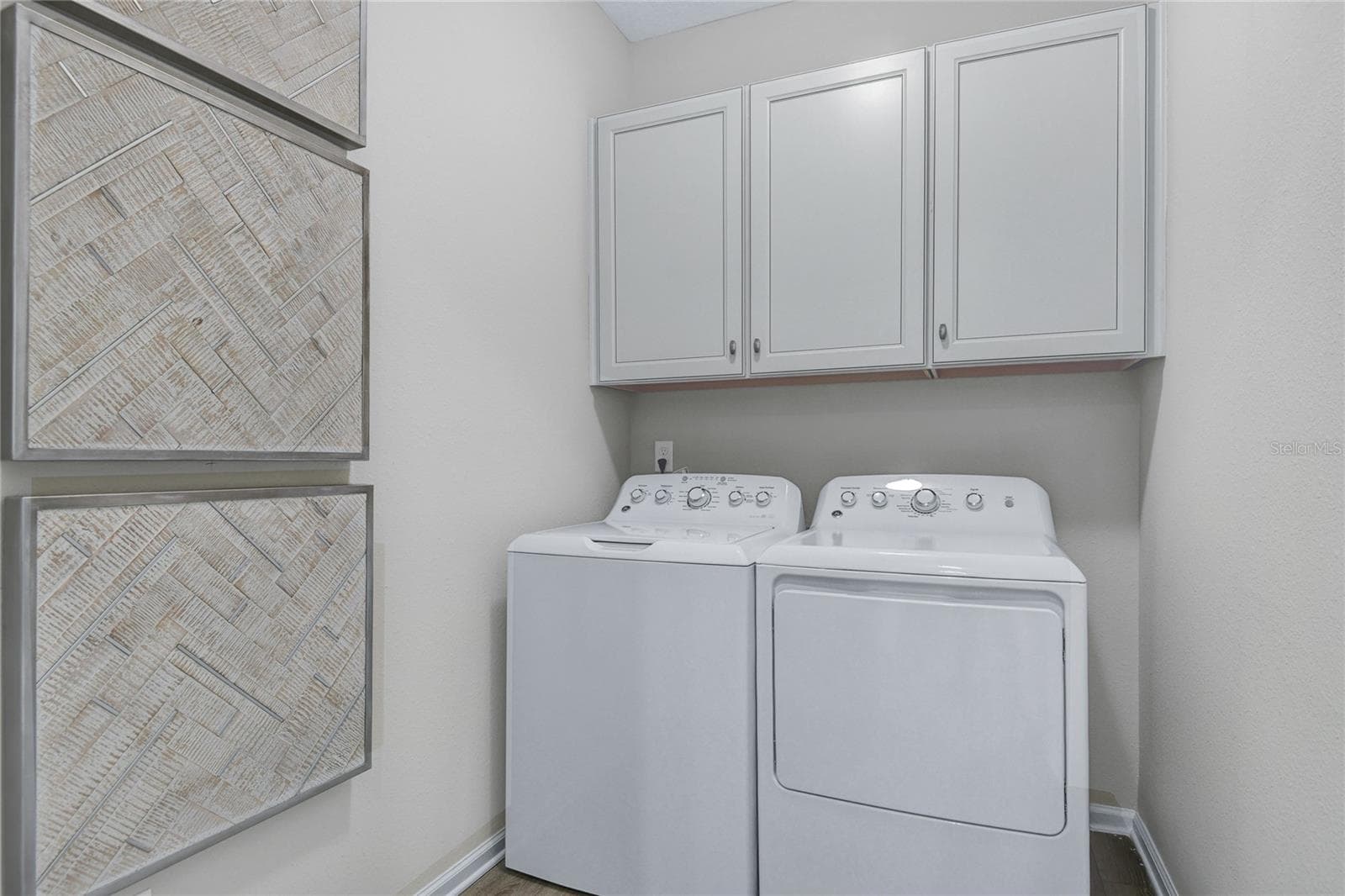Single Family Residence at 5316 SPRING MAIDEN CIR, APOLLO BEACH, photo 18 of 25