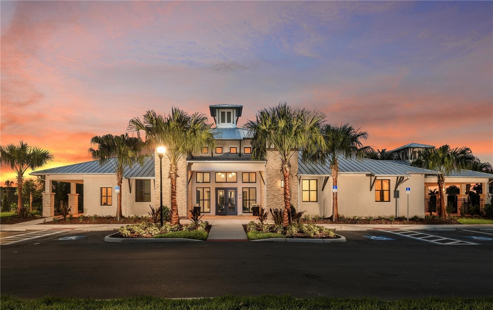 Single Family Residence at 5316 SPRING MAIDEN CIR, APOLLO BEACH, photo 20 of 25