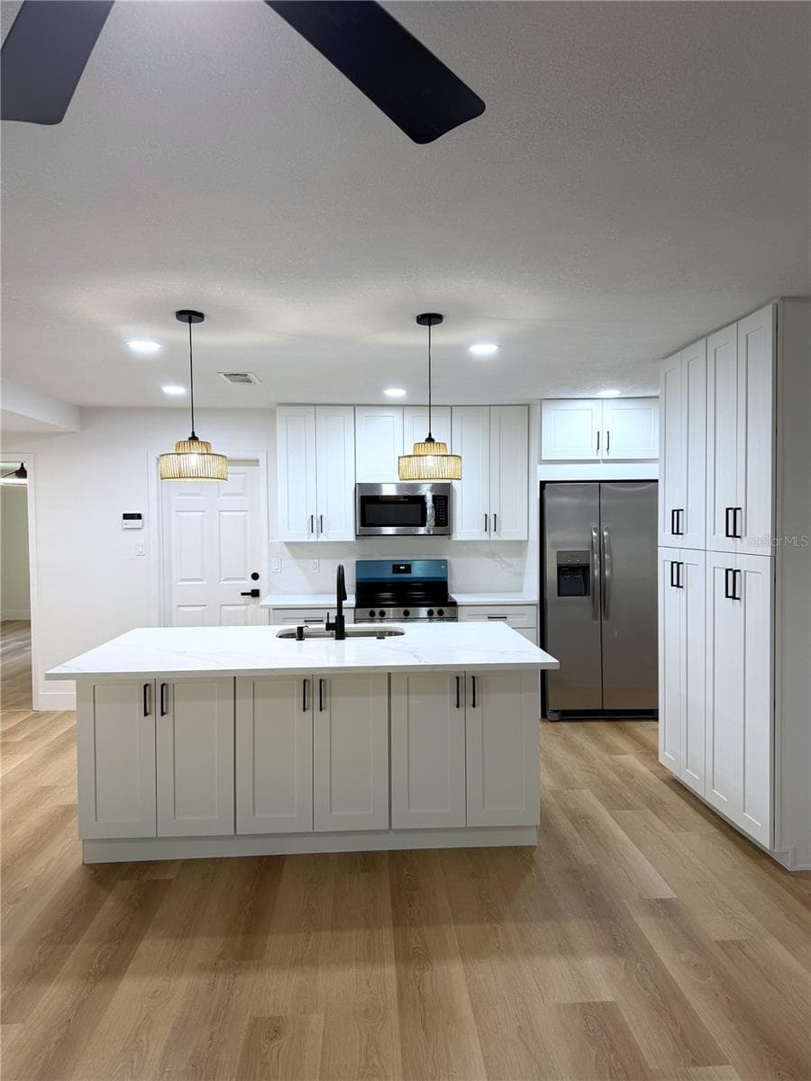 Kitchen 2 - 13808 CHERRY BROOK LN, TAMPA