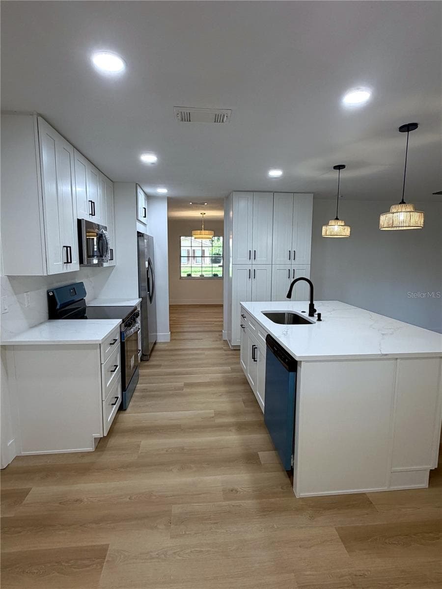 Kitchen 4 - 13808 CHERRY BROOK LN, TAMPA