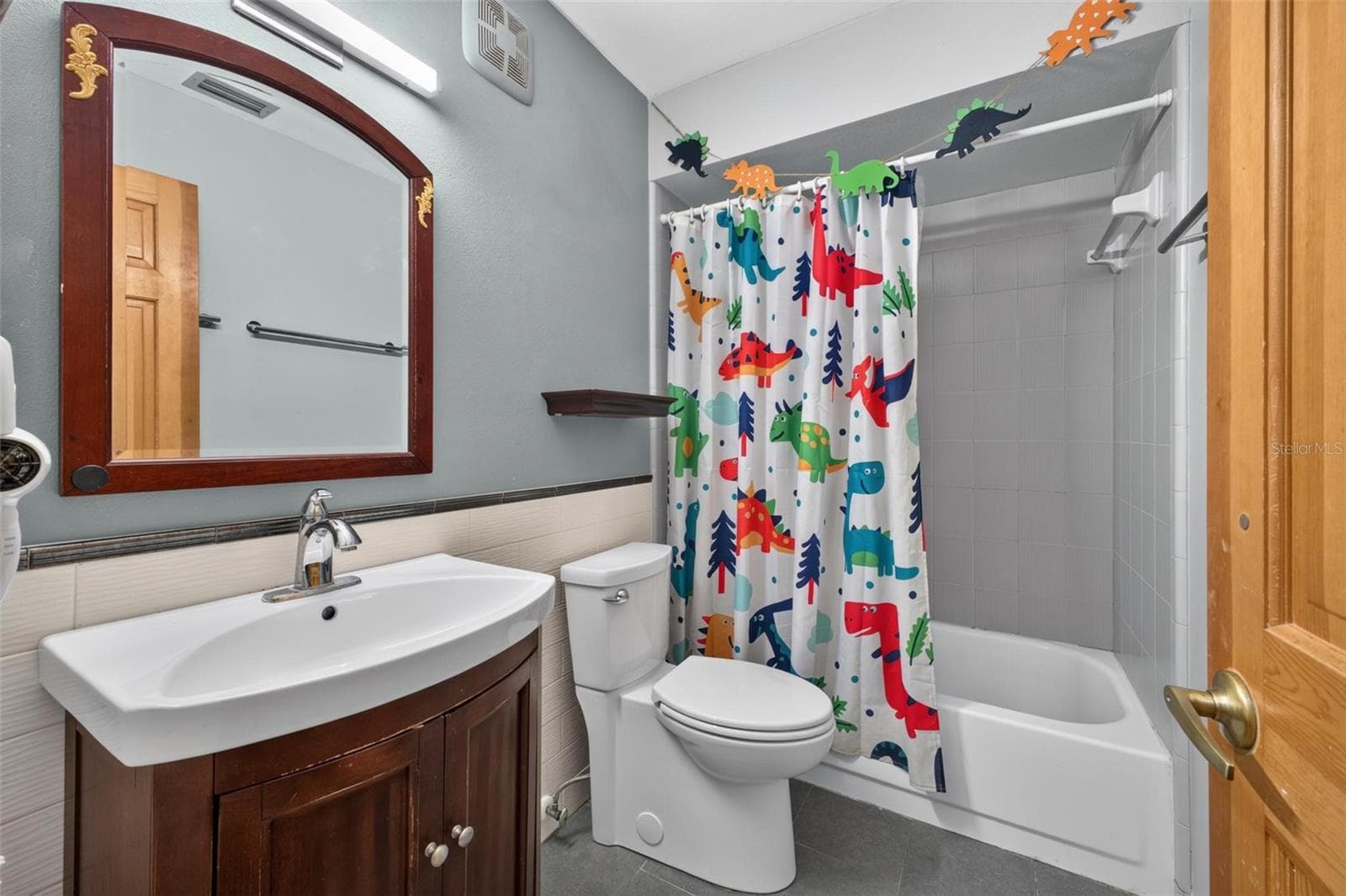 Bathroom 2 - 25717 TROON AVE, SORRENTO