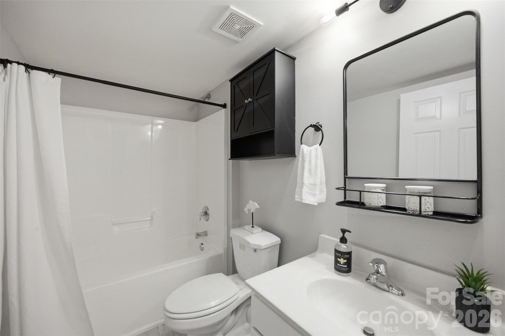 Townhouse at 12801 Bullock Greenway Boulevard, Charlotte, photo 6 of 43