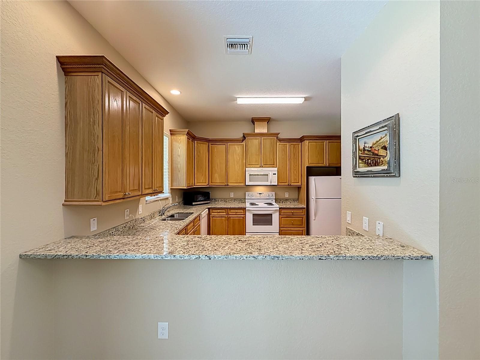 Single Family Residence at 10620 NE 104TH CIR, OXFORD, photo 29 of 67
