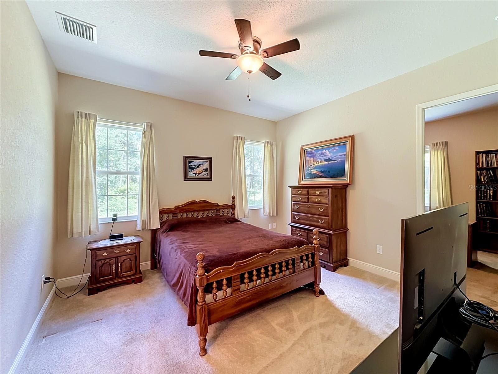 Single Family Residence at 10620 NE 104TH CIR, OXFORD, photo 42 of 67