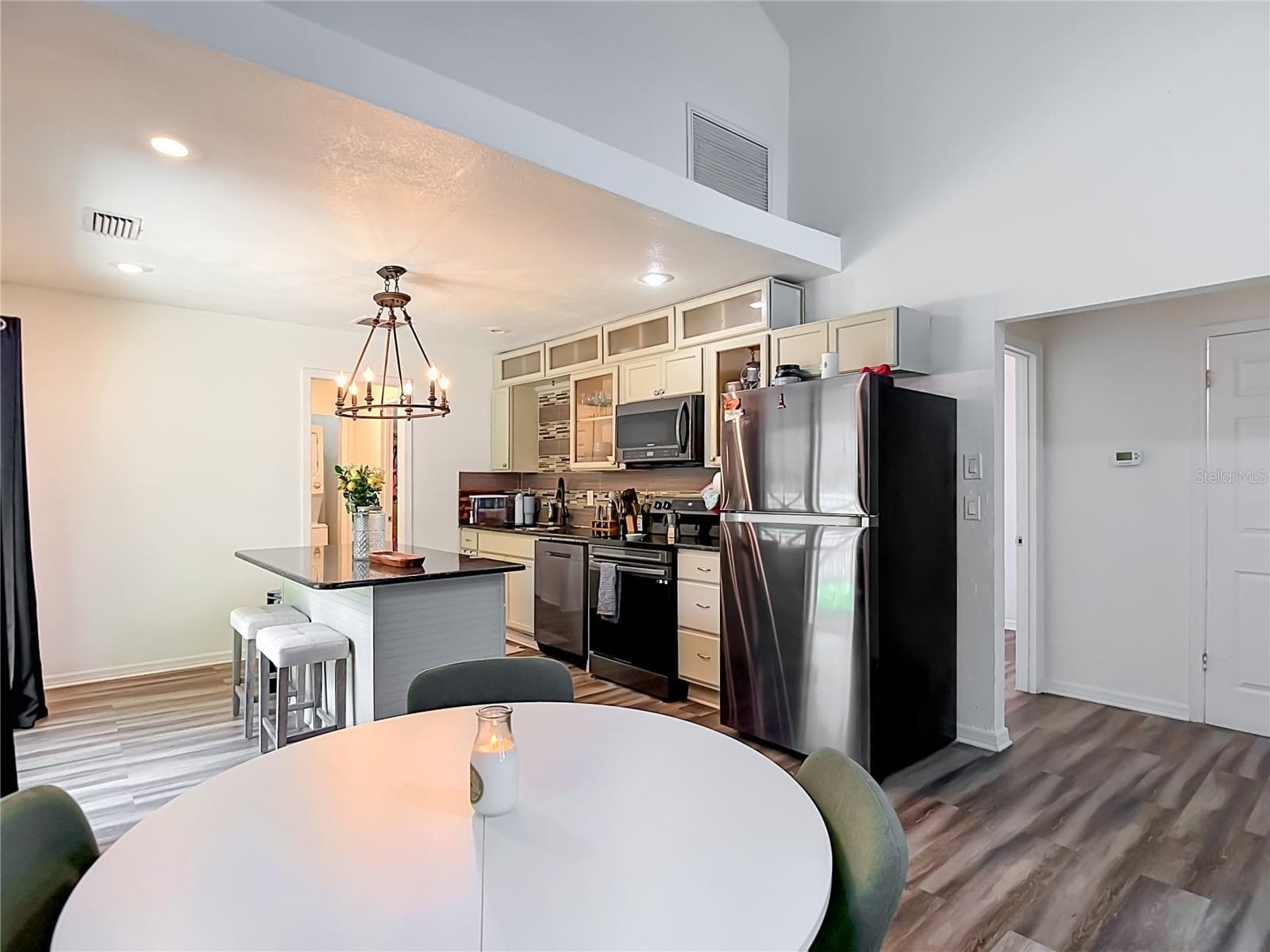 Single Family Residence at 7309 N HUNTLEY AVE, TAMPA, photo 15 of 63