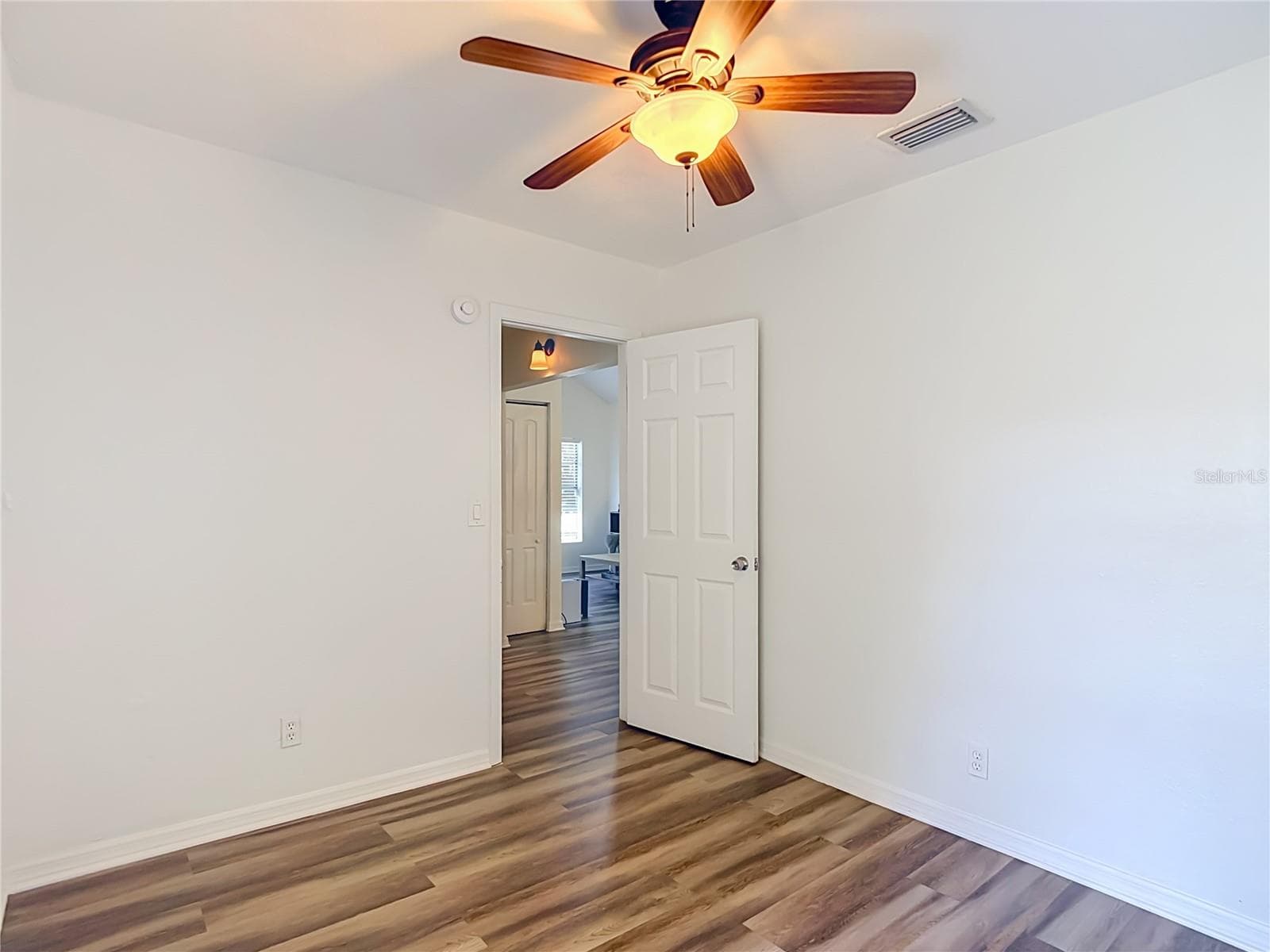 Single Family Residence at 7309 N HUNTLEY AVE, TAMPA, photo 28 of 63