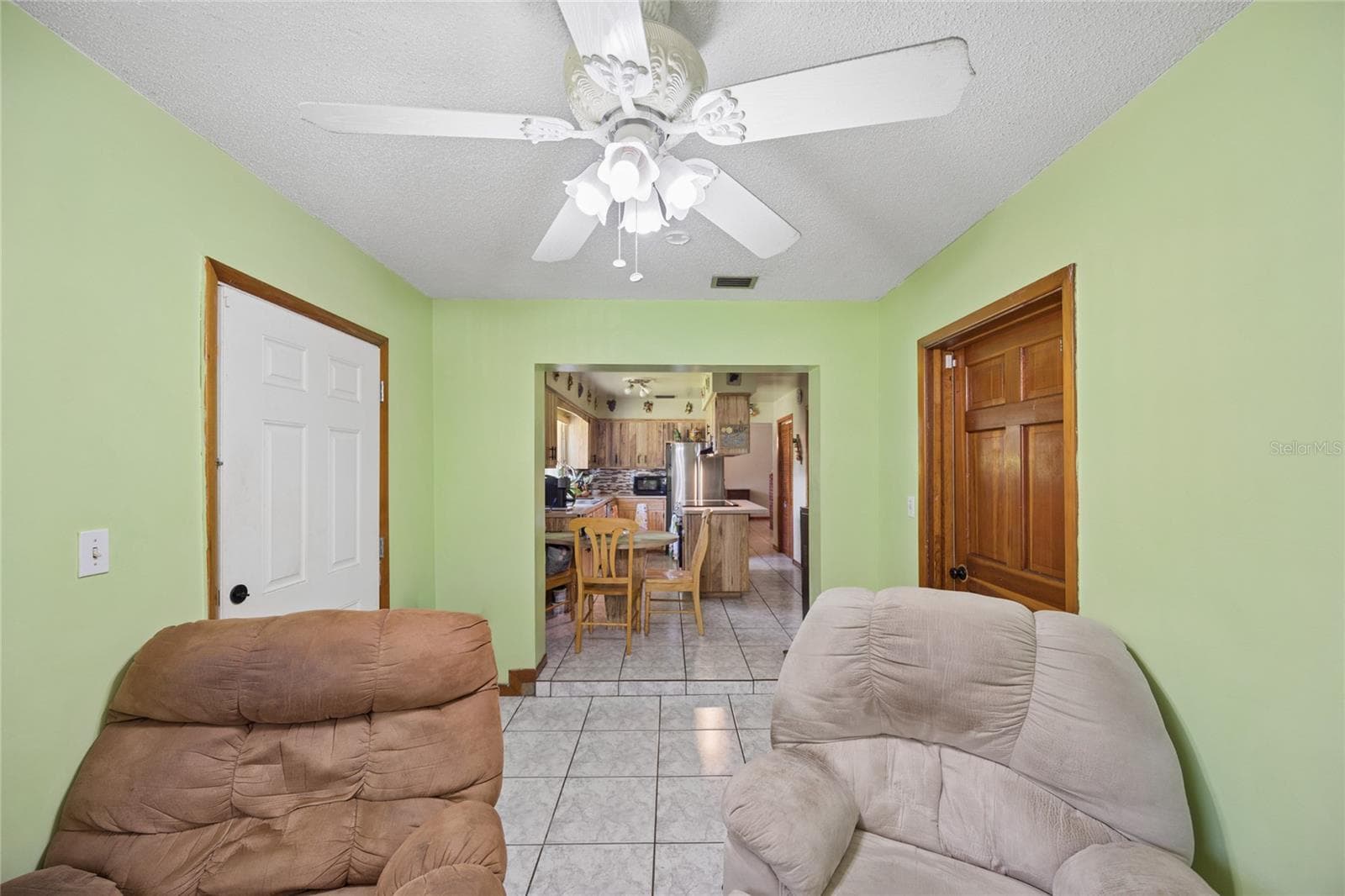 Single Family Residence at 4285 SHAMROCK DR, MIMS, photo 15 of 32
