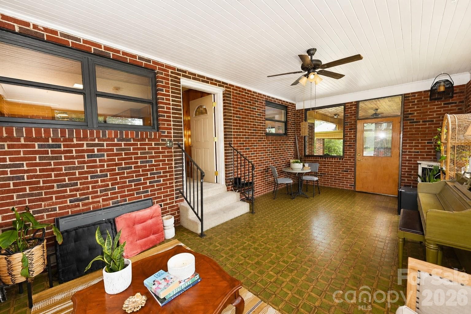 Sunroom - 8031 George Hildebran School Road, Connelly Springs