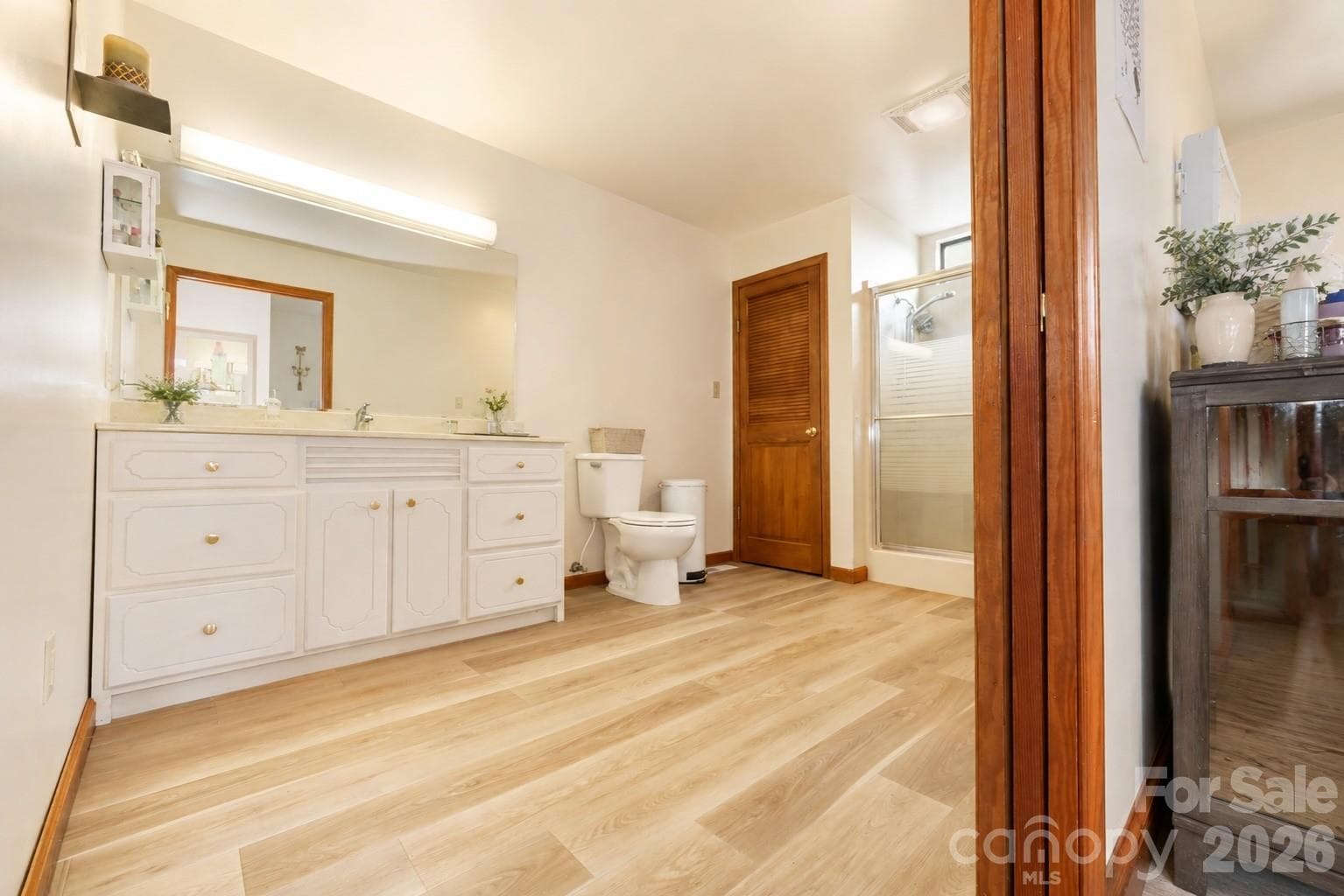 Primary Bathroom - 8031 George Hildebran School Road, Connelly Springs