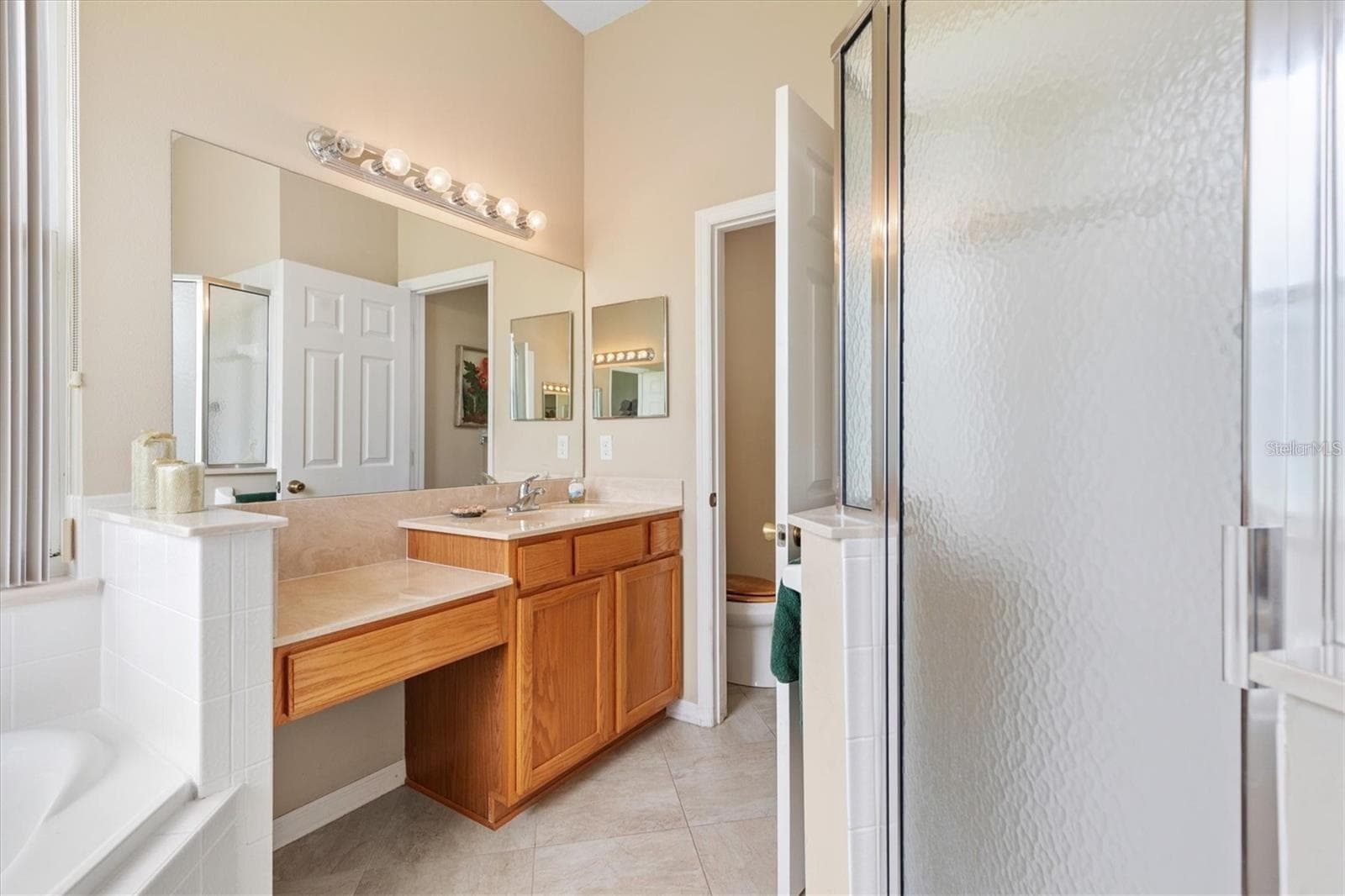 Single Family Residence at 17584 SE 119TH CIR, SUMMERFIELD, photo 19 of 48