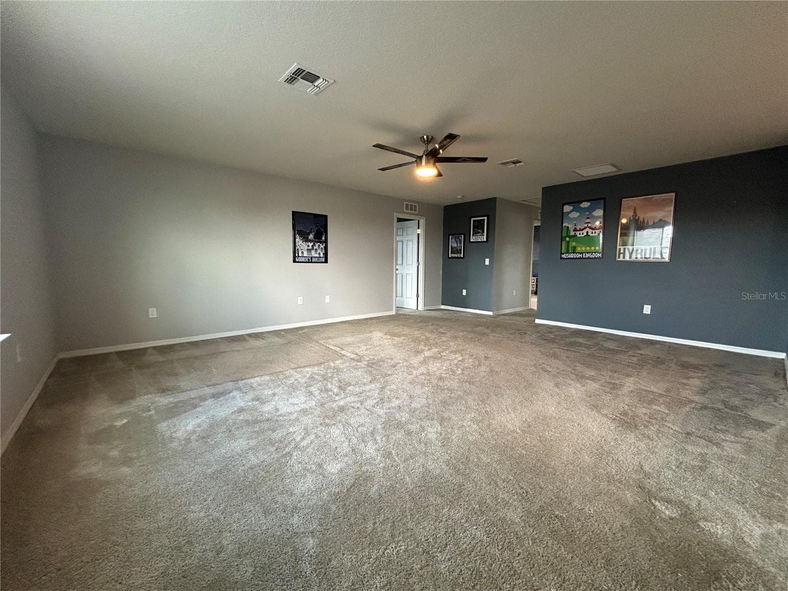 Huge Loft Upstairs - 3949 BAJA DR, ST CLOUD