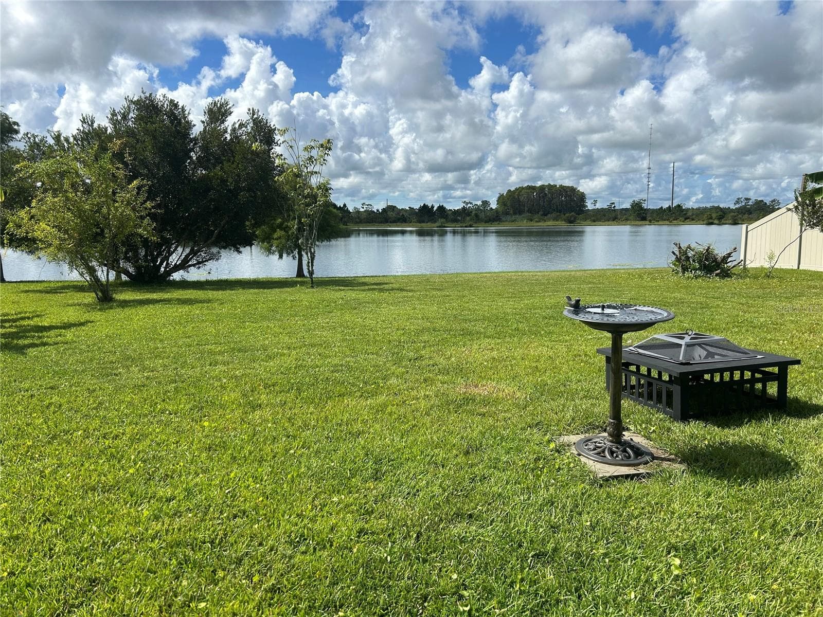 Beautiful Pond View - 3949 BAJA DR, ST CLOUD