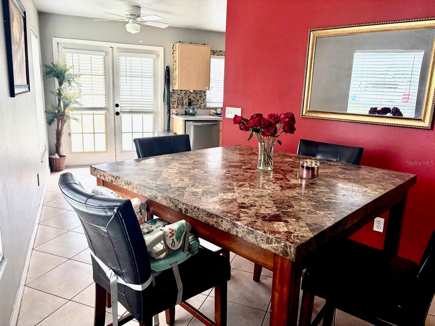 Single Family Residence at 914 NICHOLSON ST, CLEARWATER, photo 7 of 27