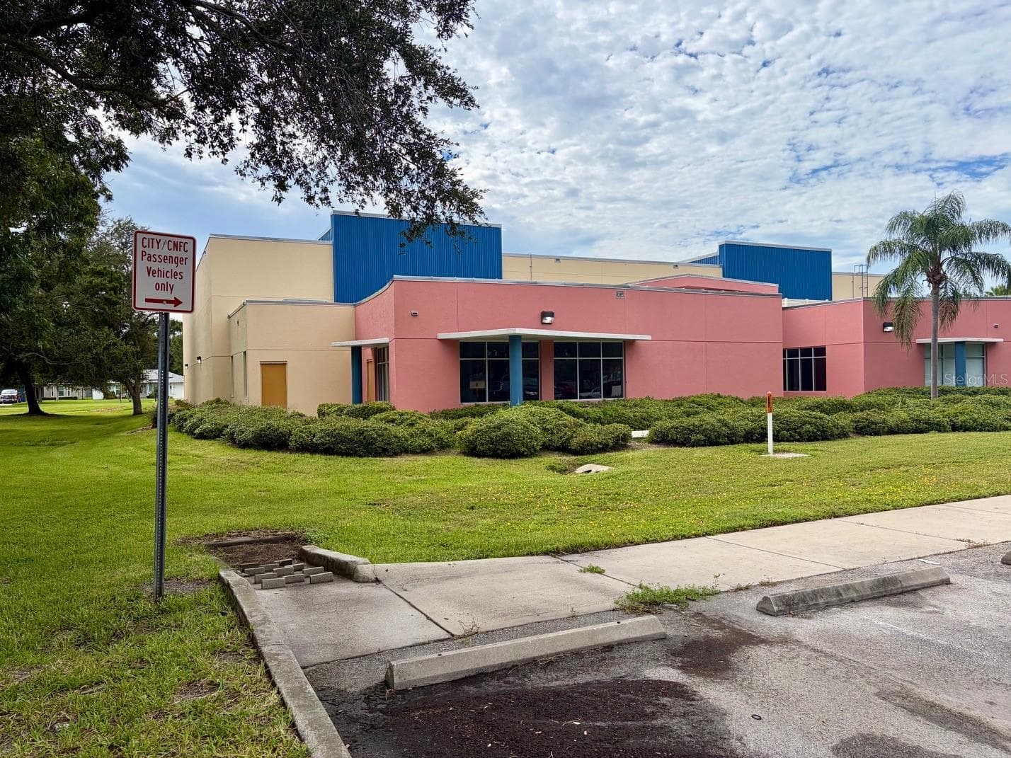 Recreation Center - 914 NICHOLSON ST, CLEARWATER