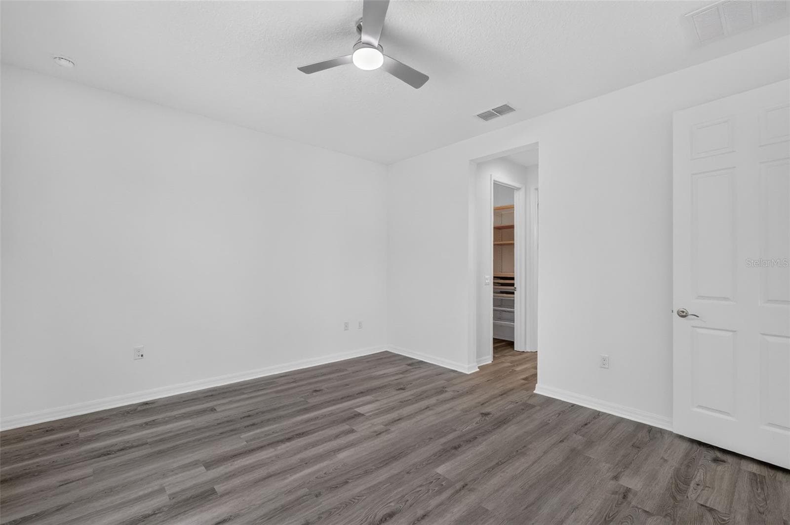 Single Family Residence at 1090 HARBOR RIDGE DR, POINCIANA, photo 18 of 42