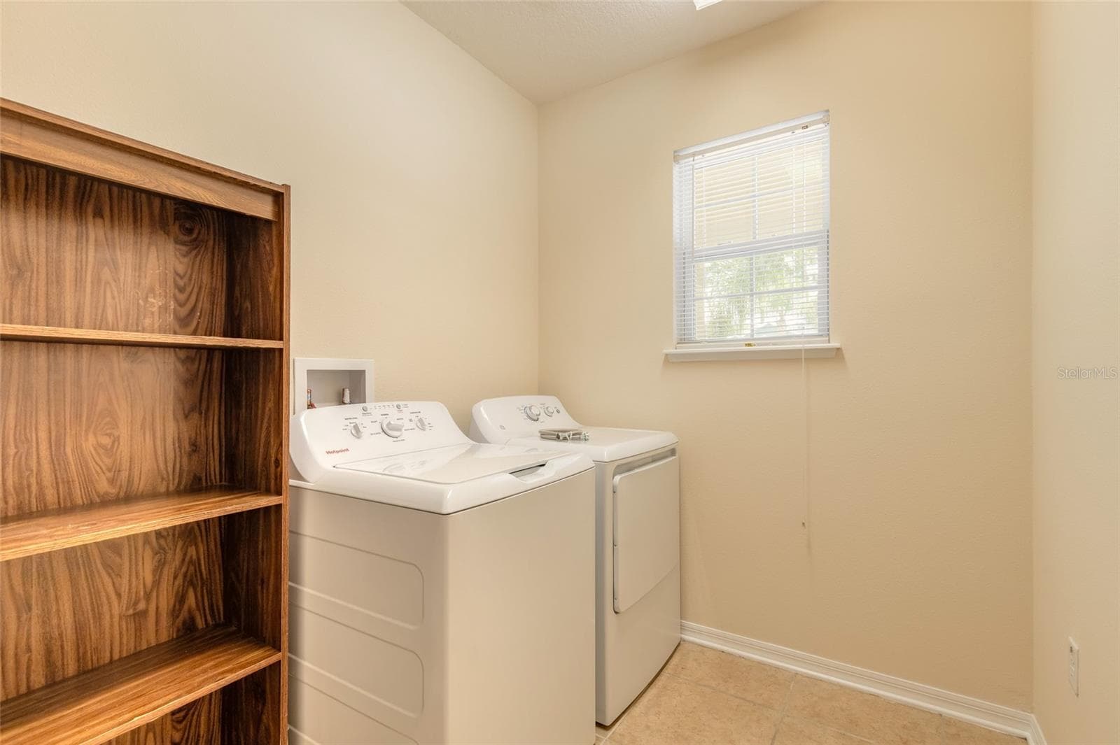 Utility Storage Room - 3938 SUNSET COVE DR, PORT ORANGE