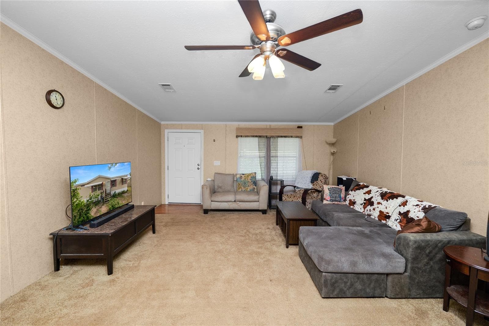 Manufactured Home at 1280 OLD STOKES RD, FROSTPROOF, photo 12 of 56