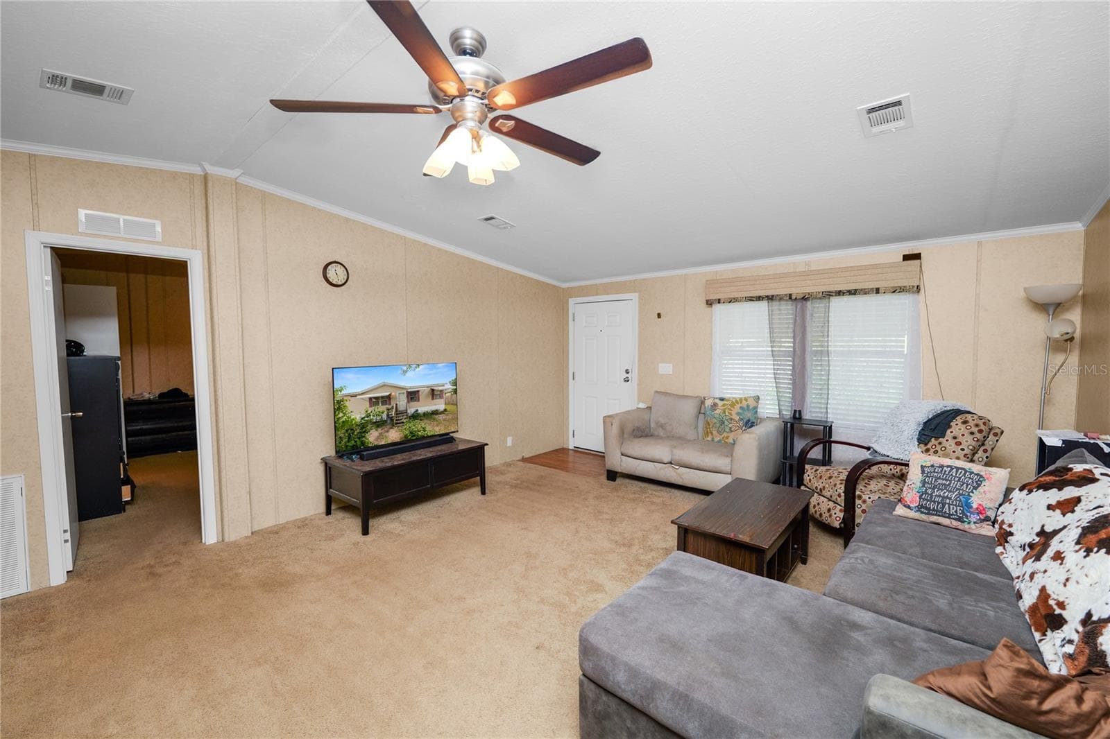 Manufactured Home at 1280 OLD STOKES RD, FROSTPROOF, photo 15 of 56