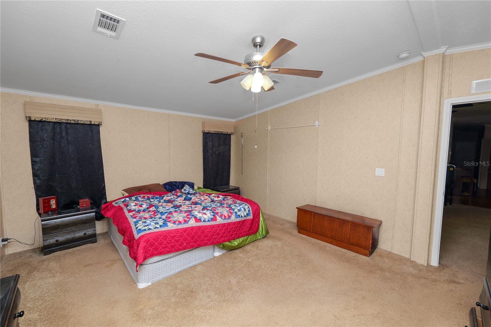 Manufactured Home at 1280 OLD STOKES RD, FROSTPROOF, photo 17 of 56