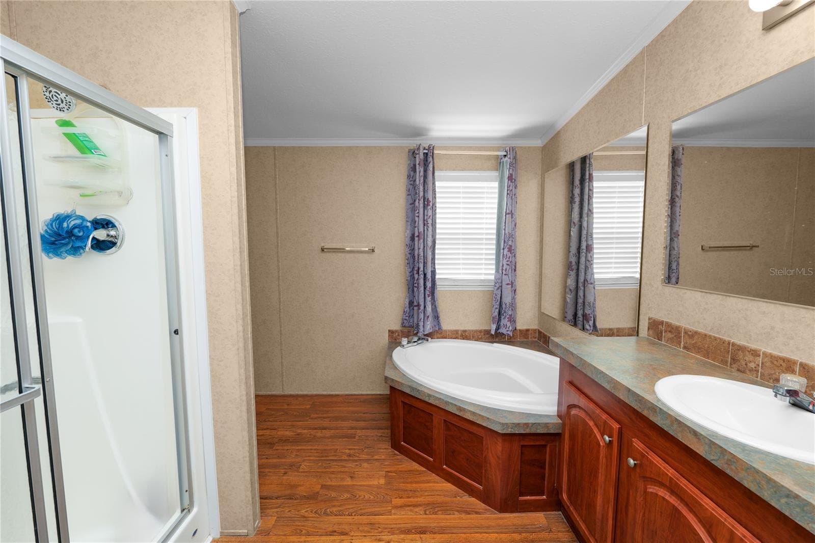 Manufactured Home at 1280 OLD STOKES RD, FROSTPROOF, photo 22 of 56
