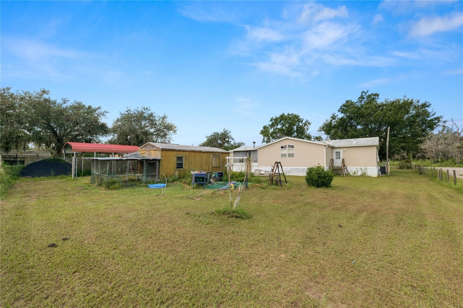 Manufactured Home at 1280 OLD STOKES RD, FROSTPROOF, photo 40 of 56