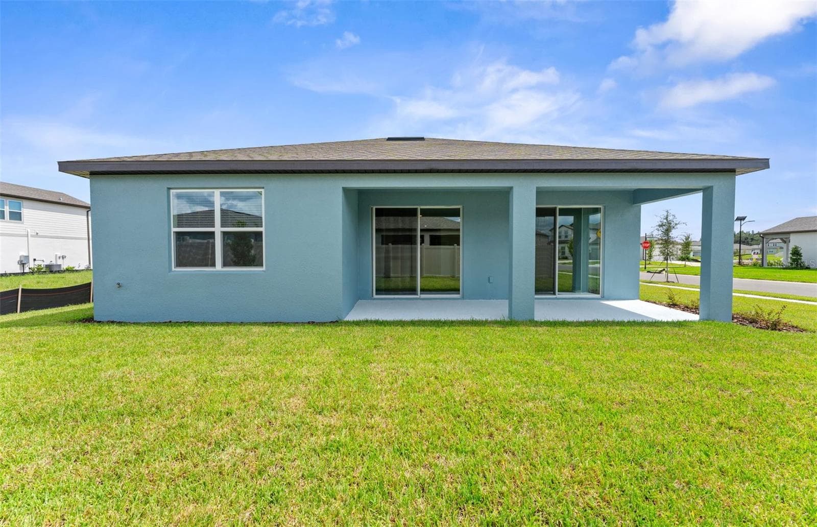 Covered Lanai - 37405 CLINCH CIR, ZEPHYRHILLS
